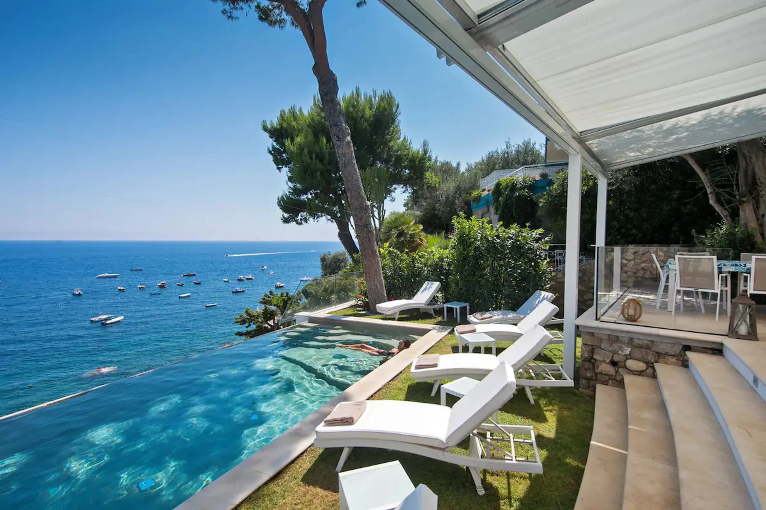Astounding Amalfi Coast Villa with Infinity Pool — photograph 5