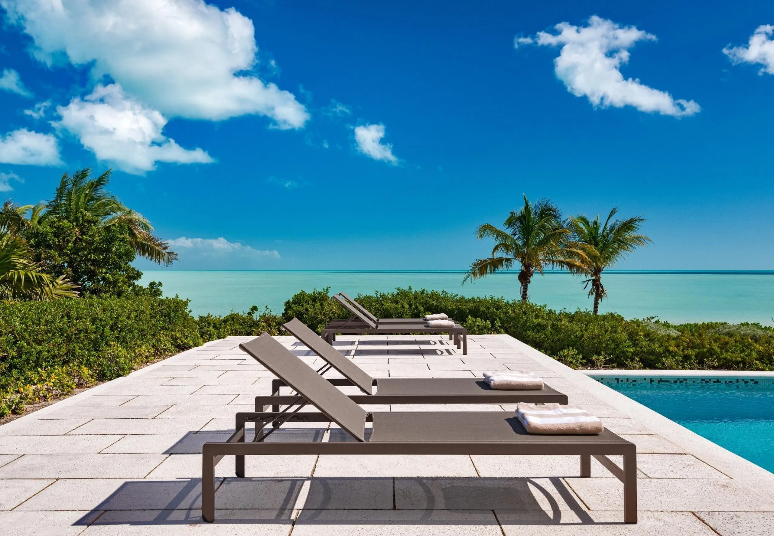 Elegant Architectural Contemporary Villa with Private Pool and Views of the Caribbean — photograph 6