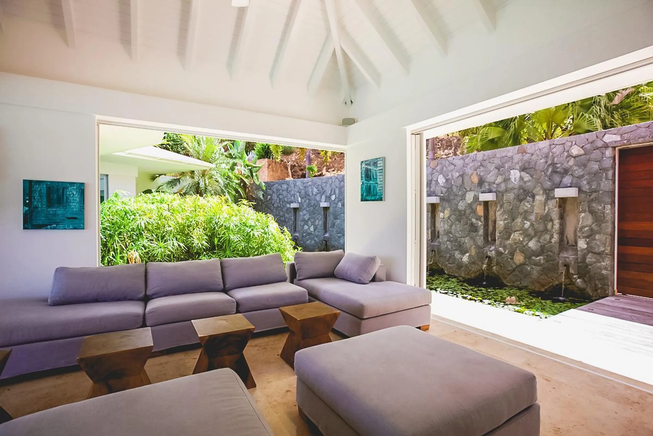St Jean Bay Modern Luxe Estate with Infinity Pool with Reef Point Ocean Views — photograph 2
