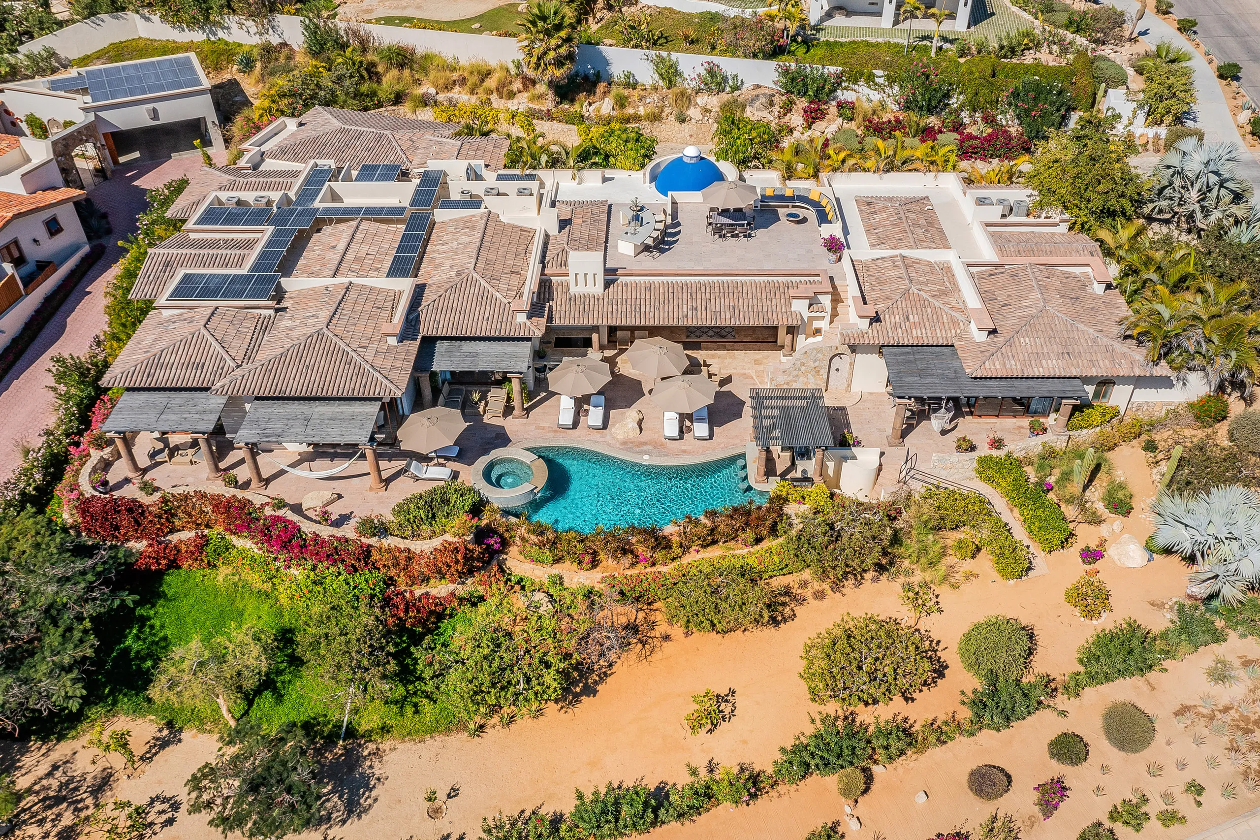Puerto Los Cabos Luxury Estate with Infinity Pool and Incredible Ocean Views — photograph 3