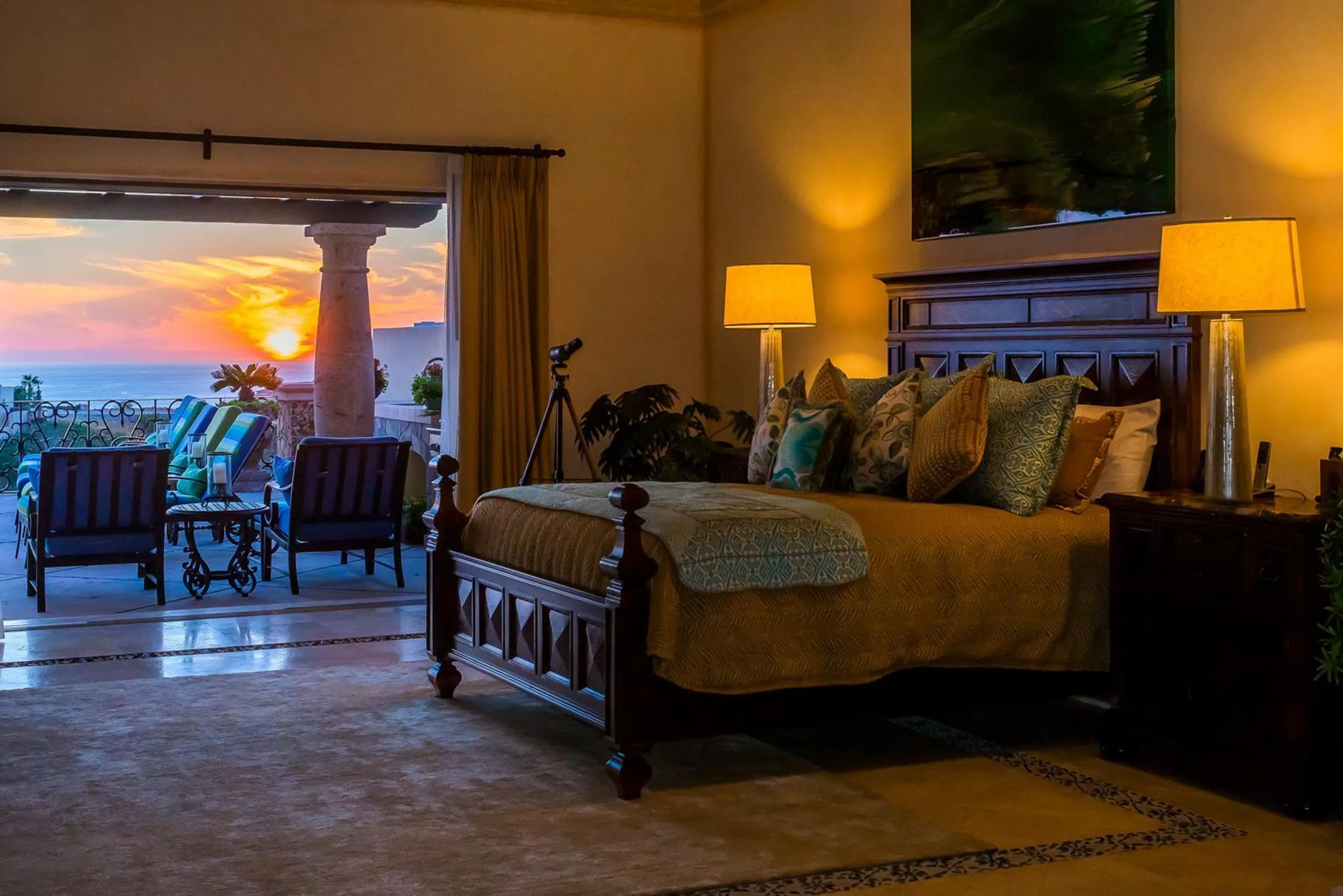 Majestic Classic Luxury with infinity pool with Breathtaking Ocean View — photograph 11