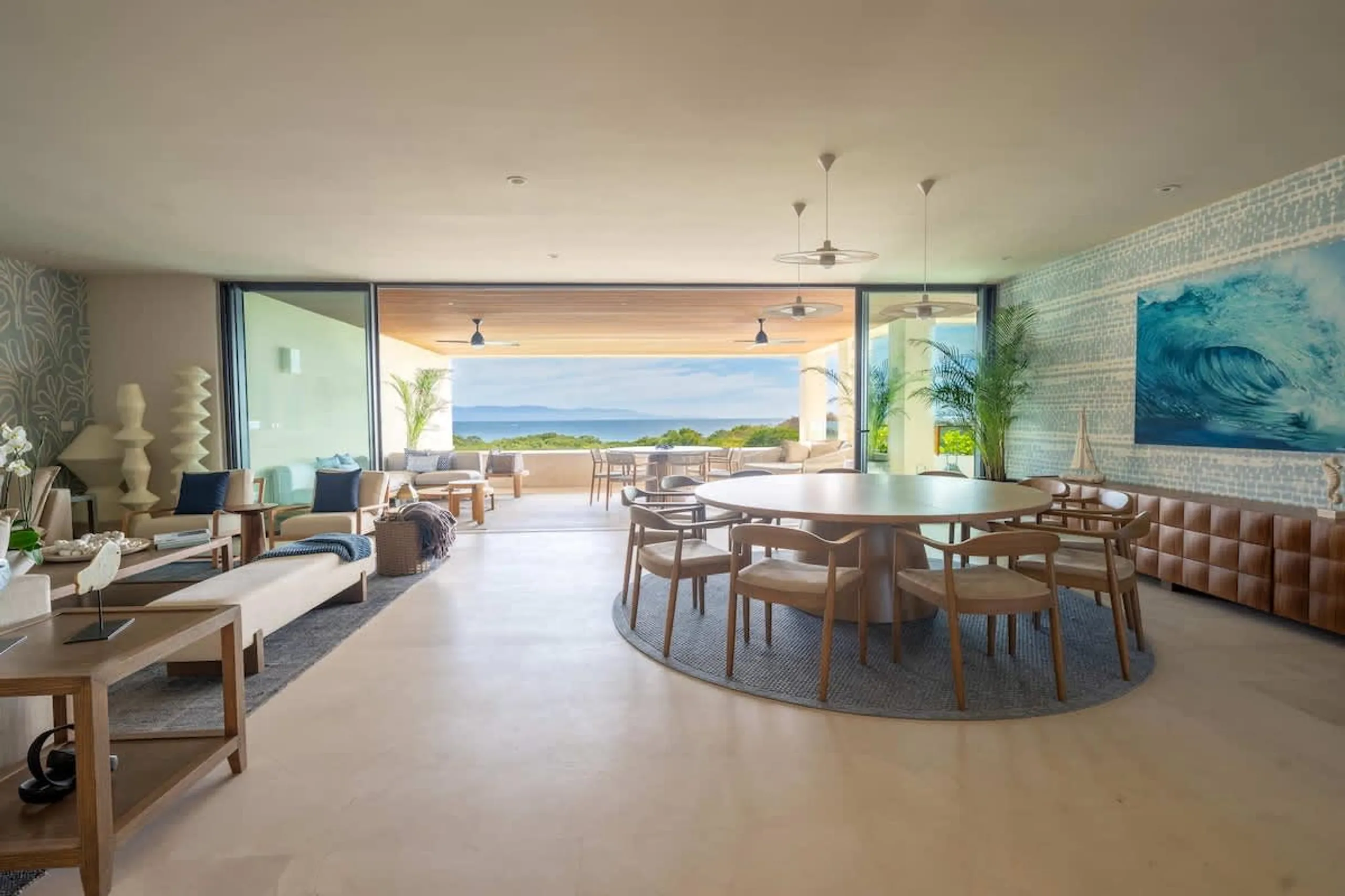 Gran Luxury Modern Villa with Golf Cart and Pool — photograph 2