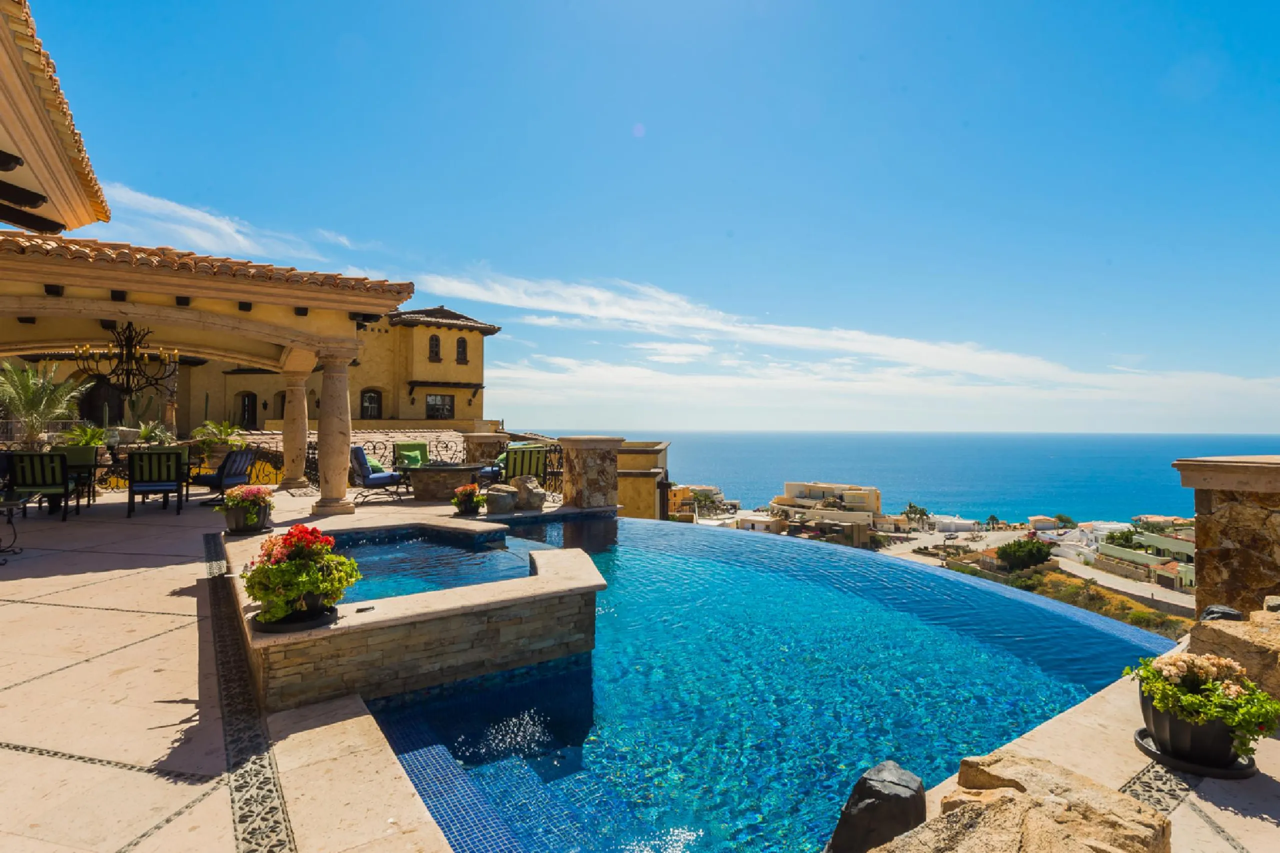 Mexican Colonial Los Cabos Estate with Infinity Pool and Ocean Views, Puerto Los Cabos