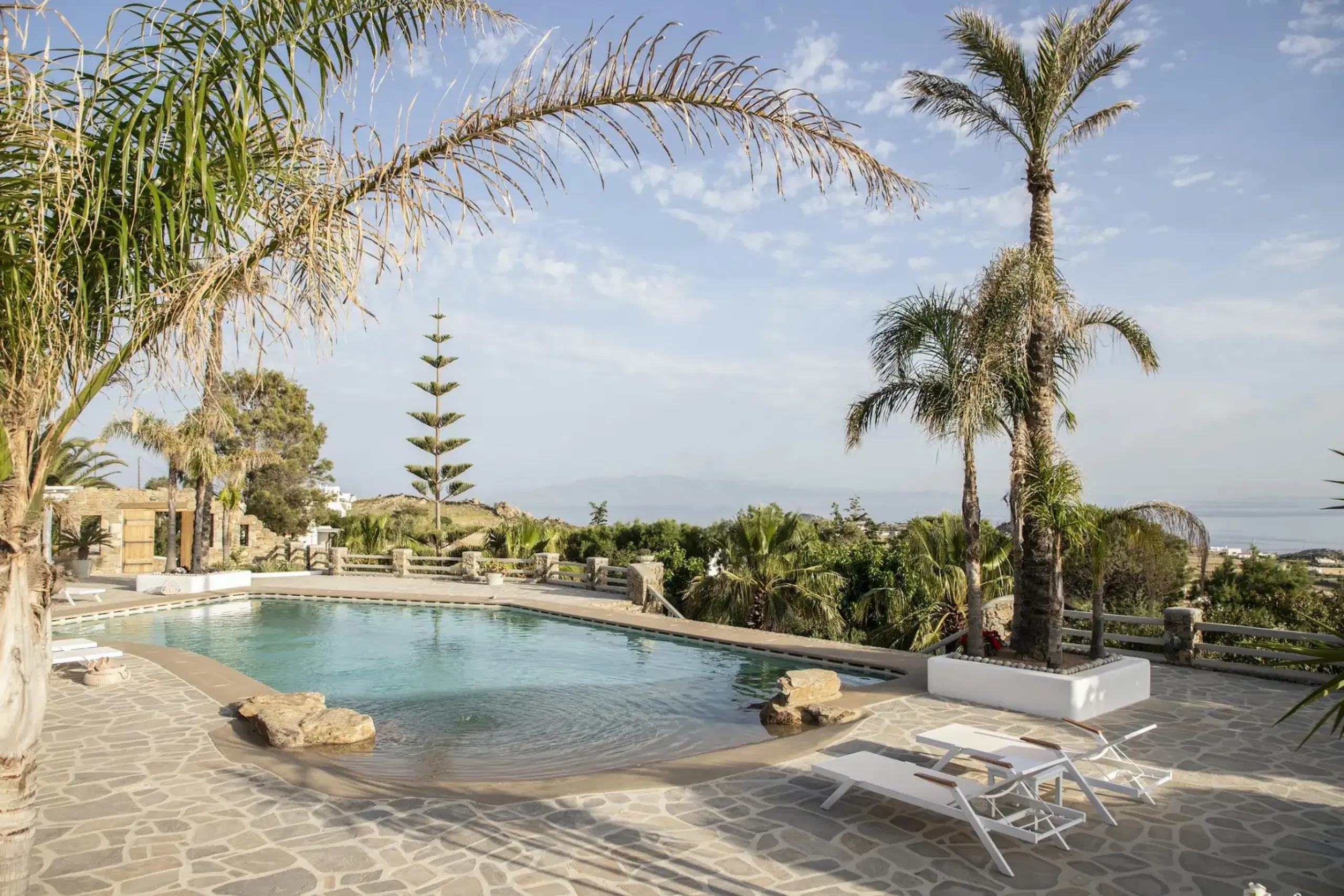 Refined Mykonos Paradise Estate with Private Pool and Outdoor Kitchen, Kounoupas Hill