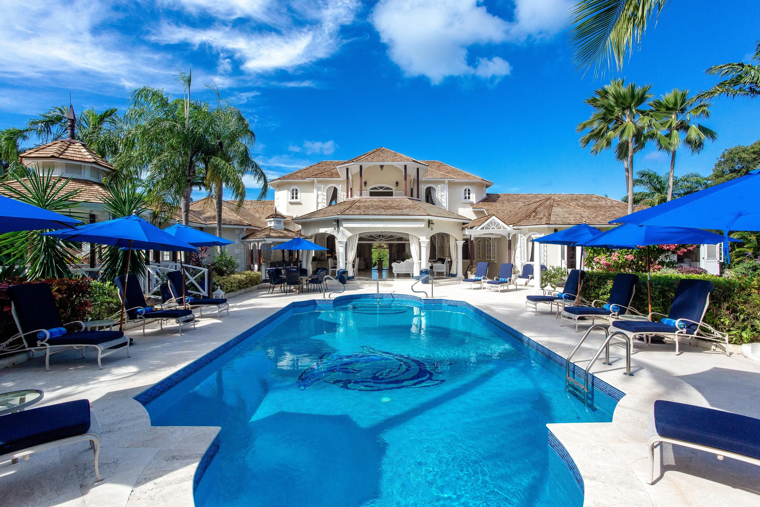 Sandy Lane's Prestigious Villa with Private Pool and Beach Access, Sandy Lane