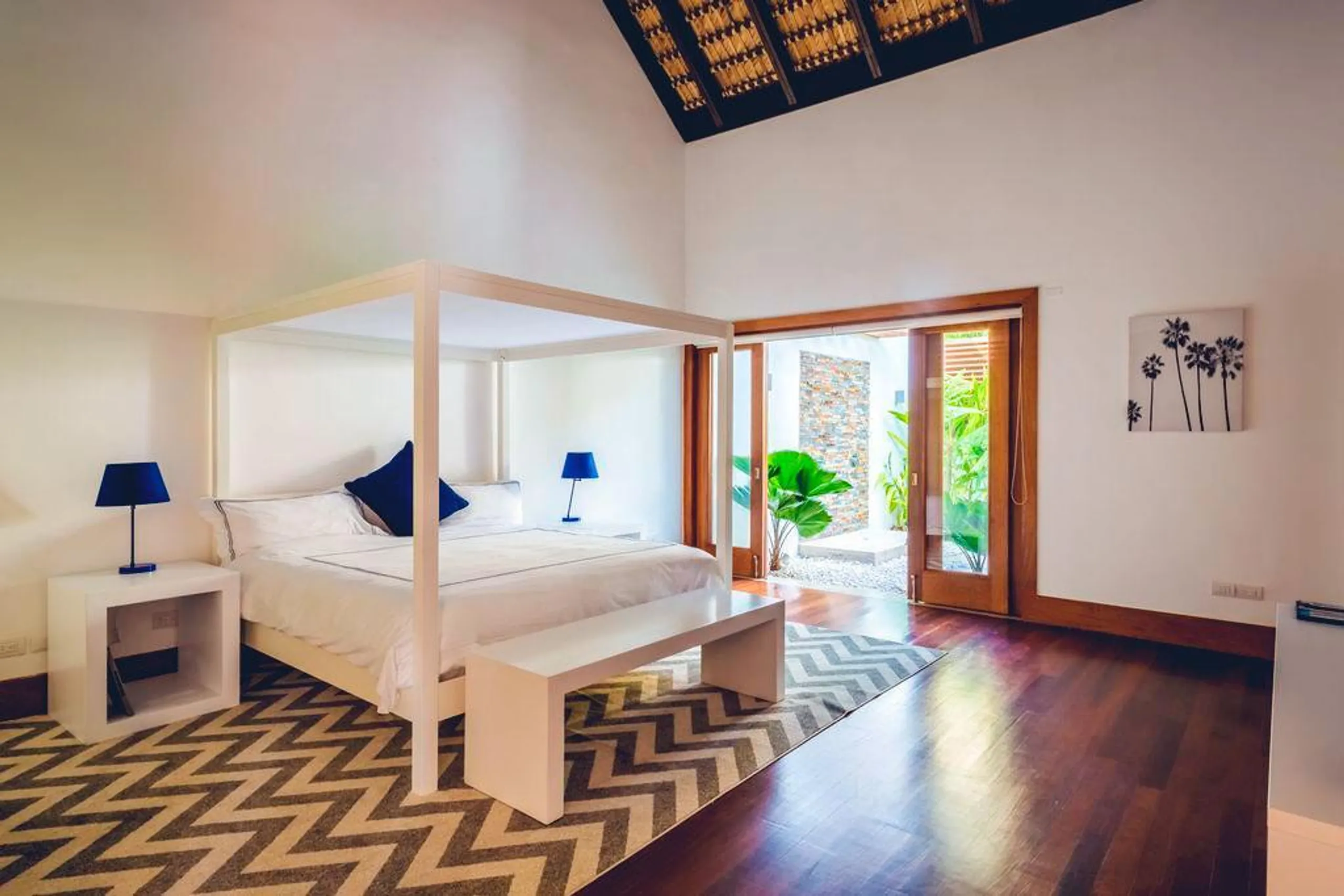 Majestic La Romana Estate with Private Pool and Hot Tub — photograph 12