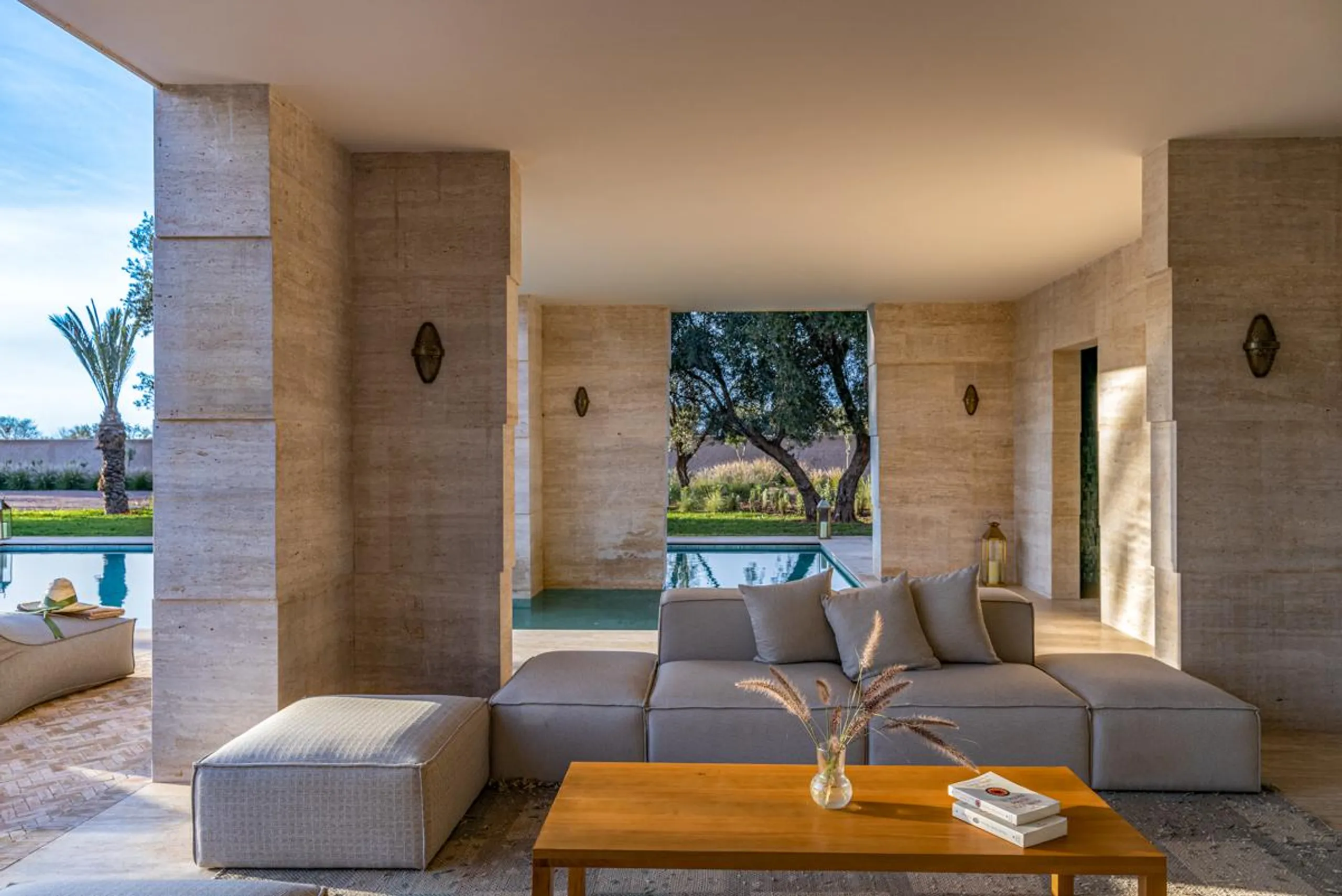Serene Marrakech Villa with Private Pool and Outdoor Terraces — photograph 4