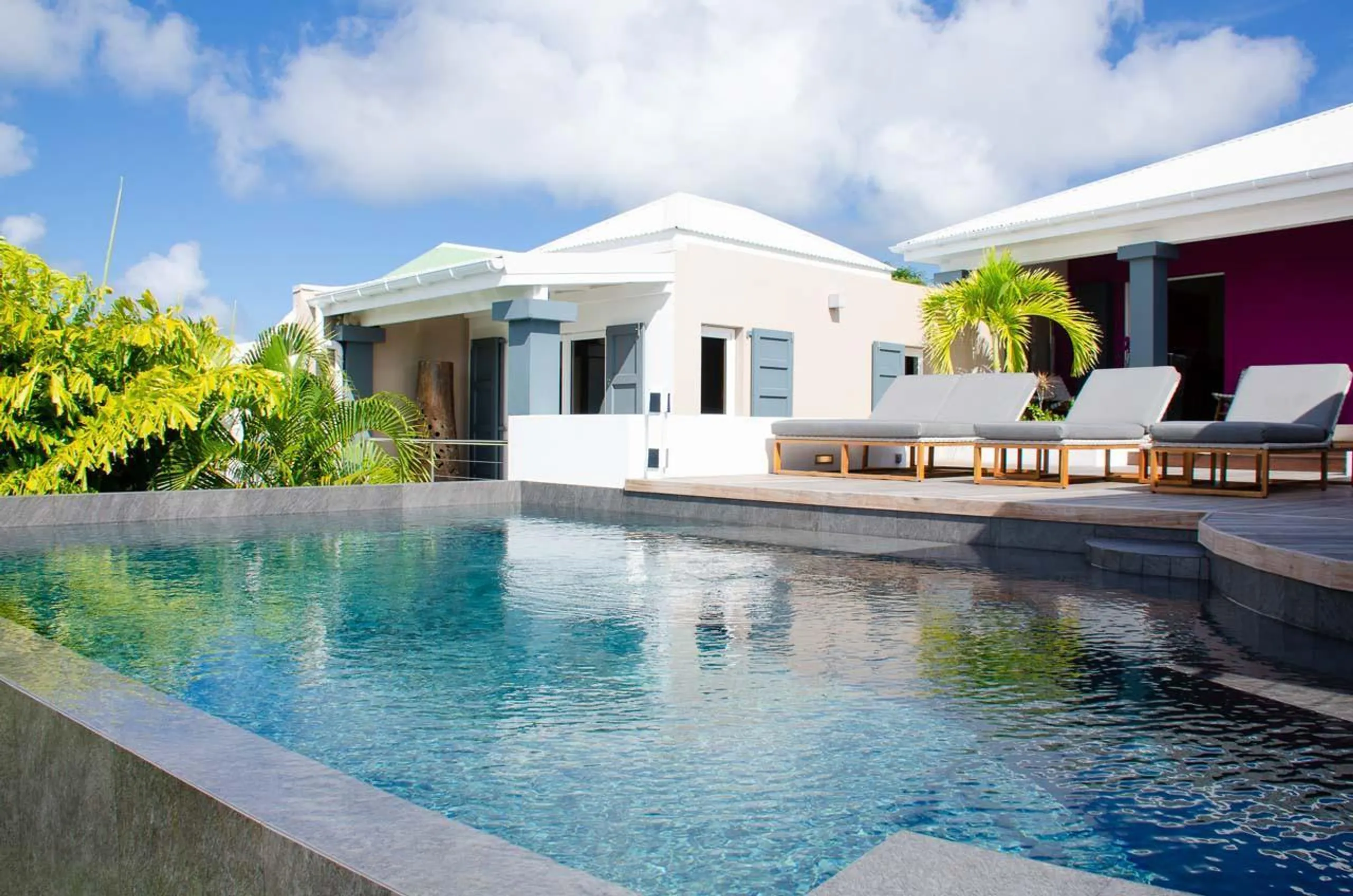 Breathtaking Paradise View Villa with Private Pool and Seaside Views — photograph 5