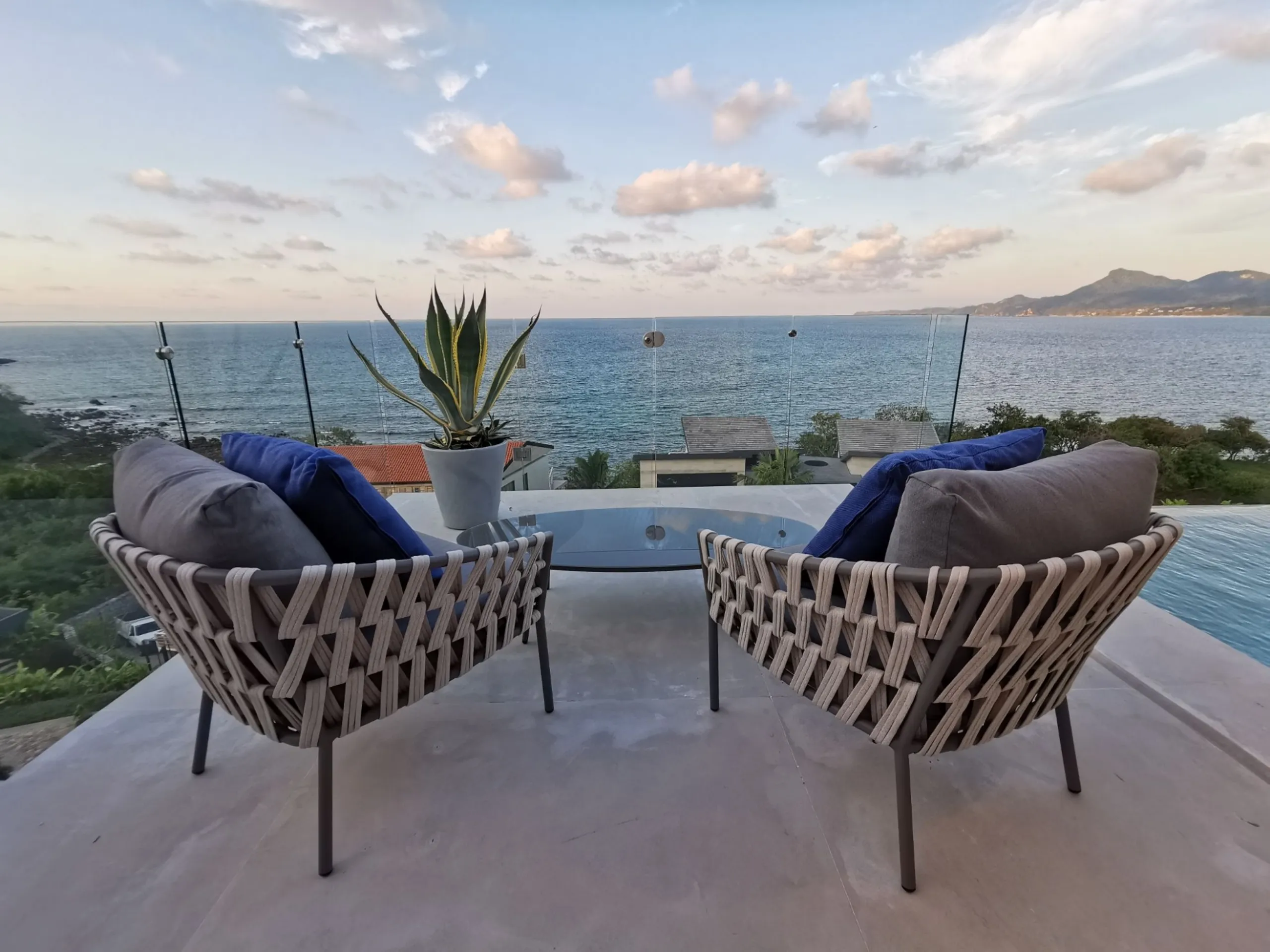 Punta Mita Oceanview Villa with Infinity Pool & Beach Club Access — photograph 4