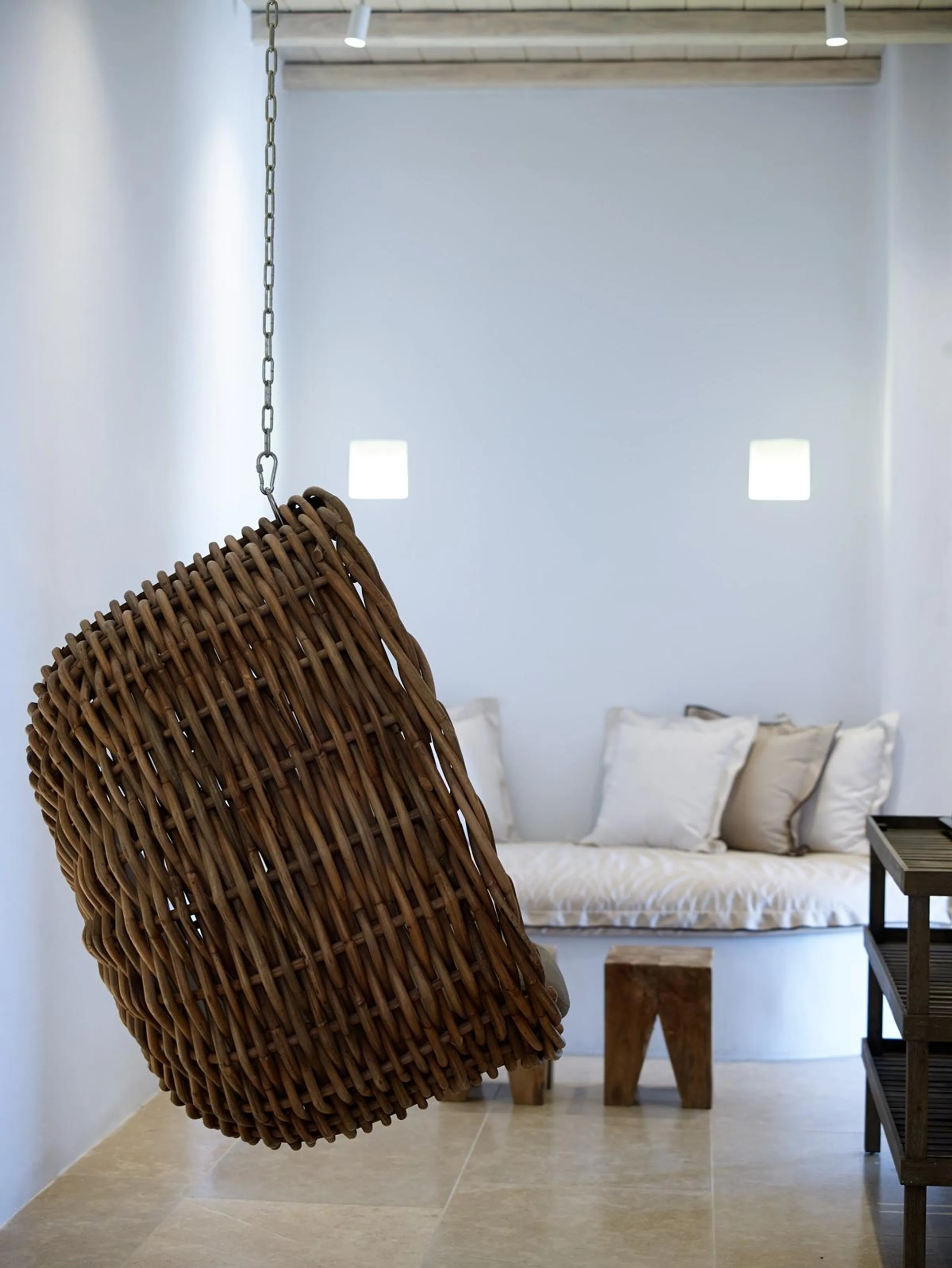 Magnificent Luxury Villa in Mykonos with Private Pool and Jacuzzi — photograph 11