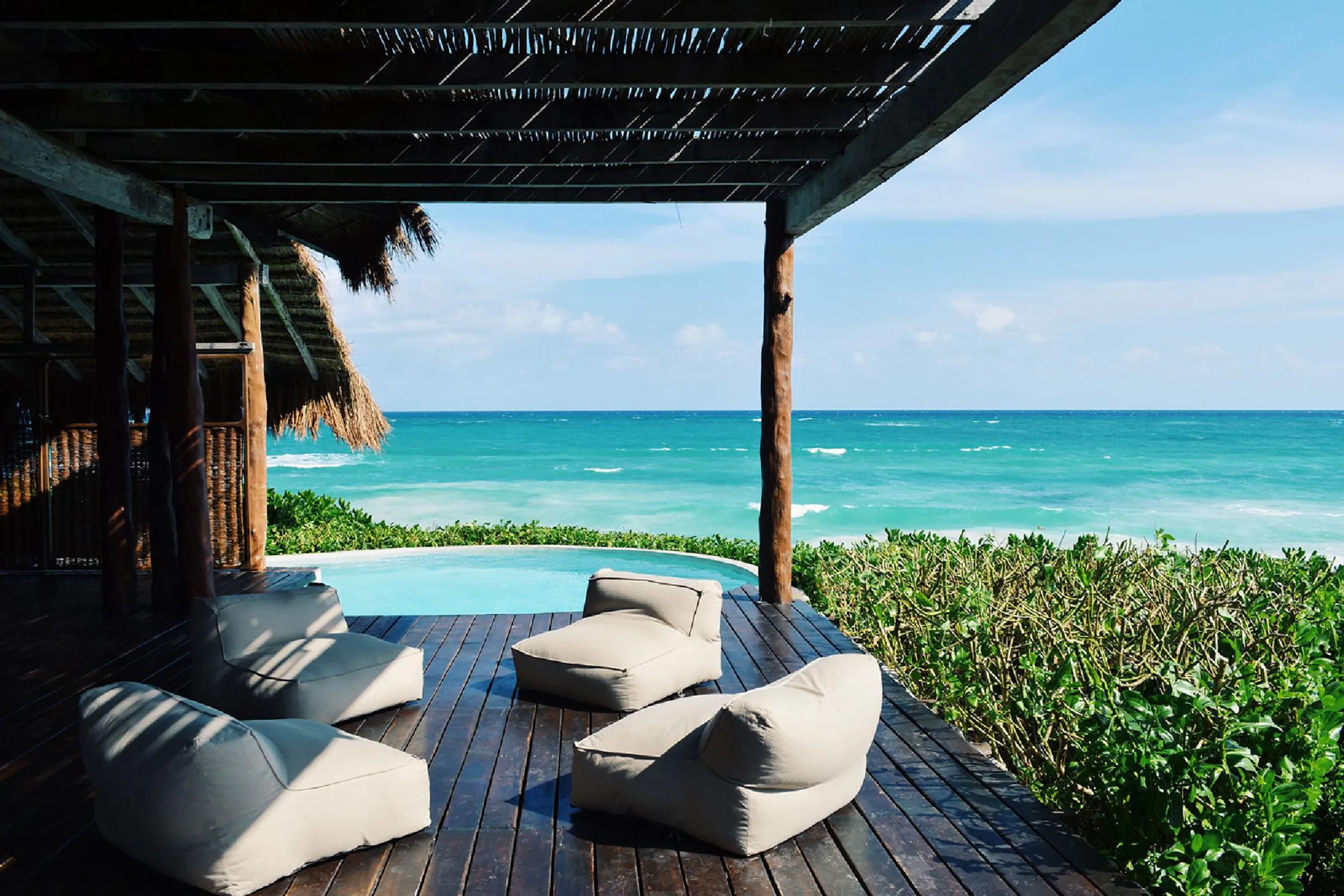 Eco Chic Beach Front Tulum Villa with Private Pool and Panoramic Ocean Views — photograph 2