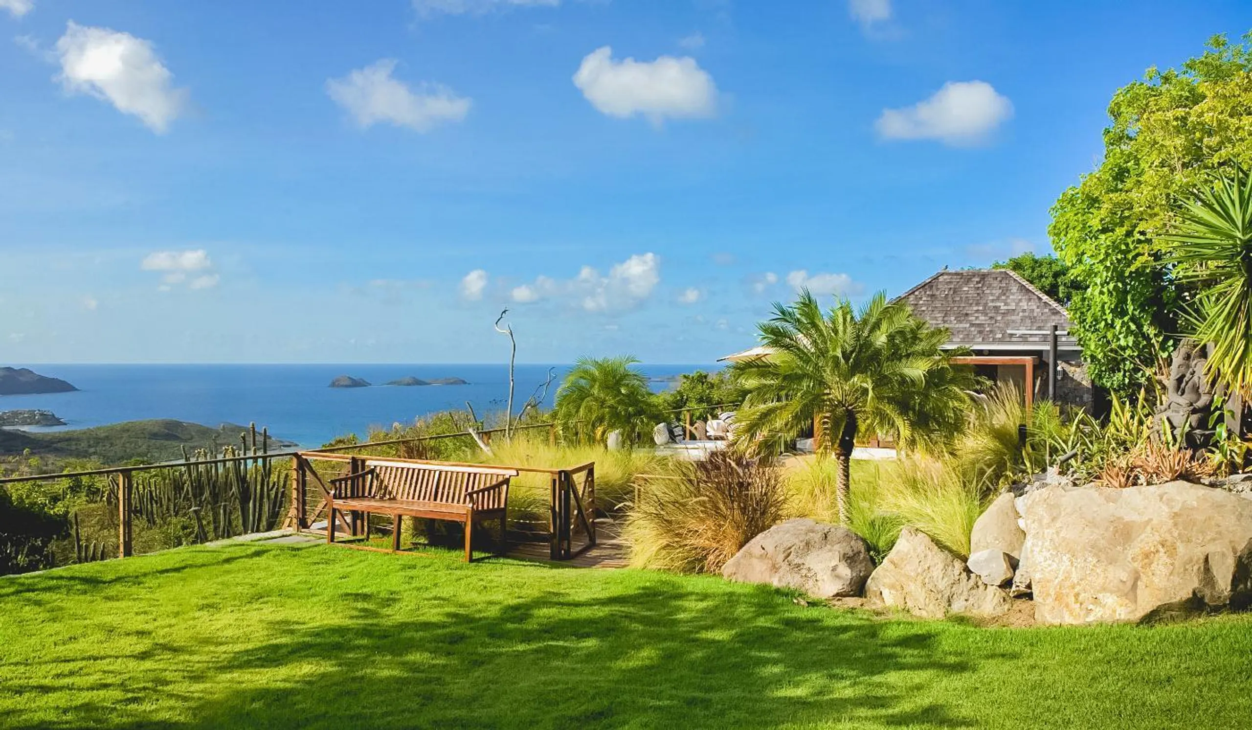 Lavish Villa with Private Pool and Zen Garden — photograph 2