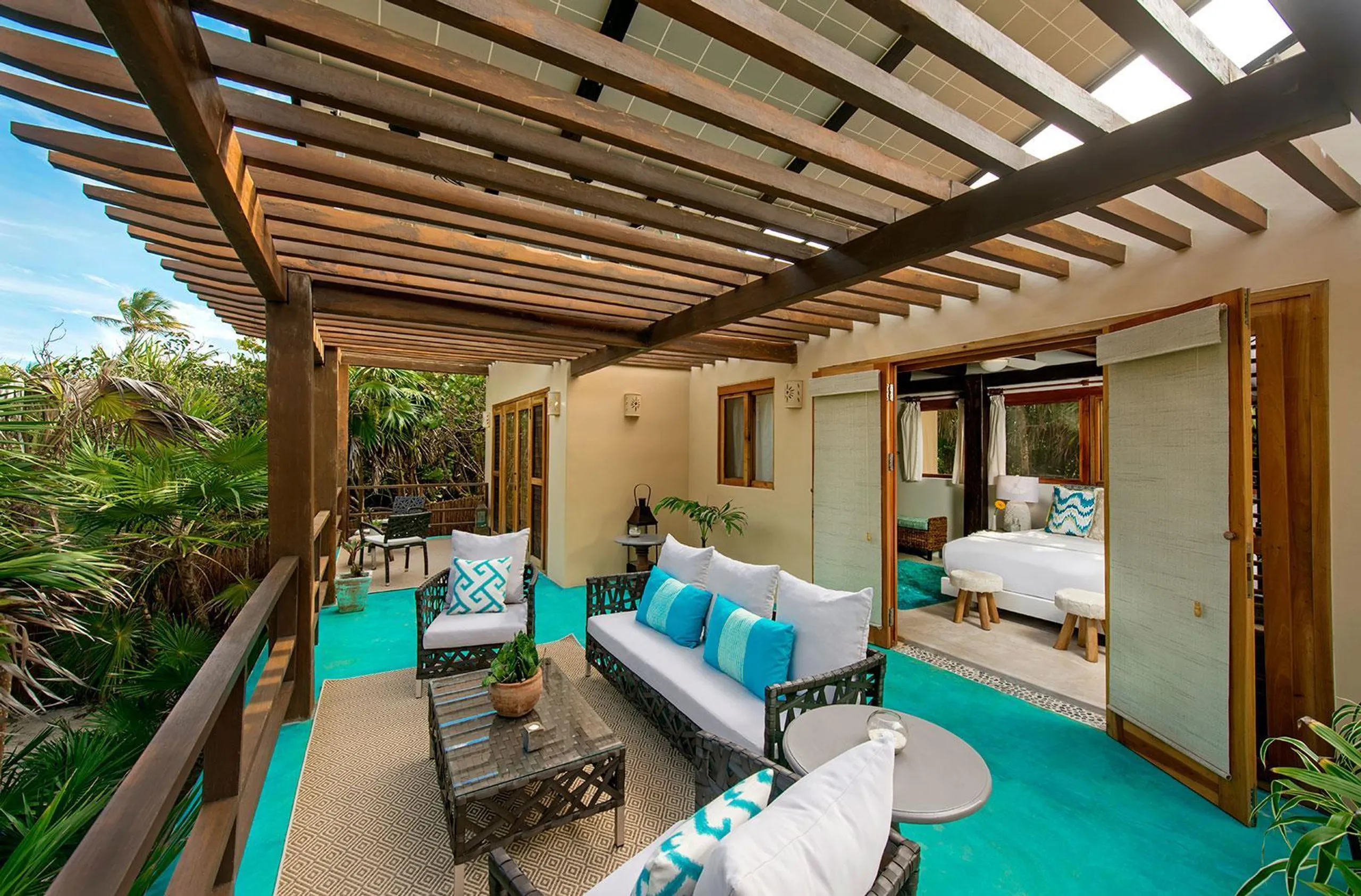 Contemporary Mayan Luxury with Private Pool and 100 Meters of Private Beachfront — photograph 5