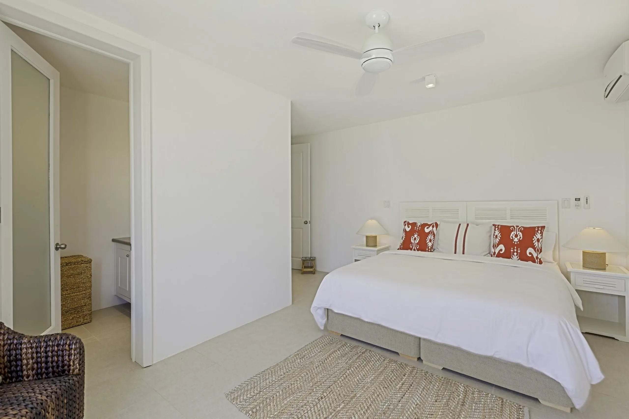 Colibri 6 Bedroom — photograph 9