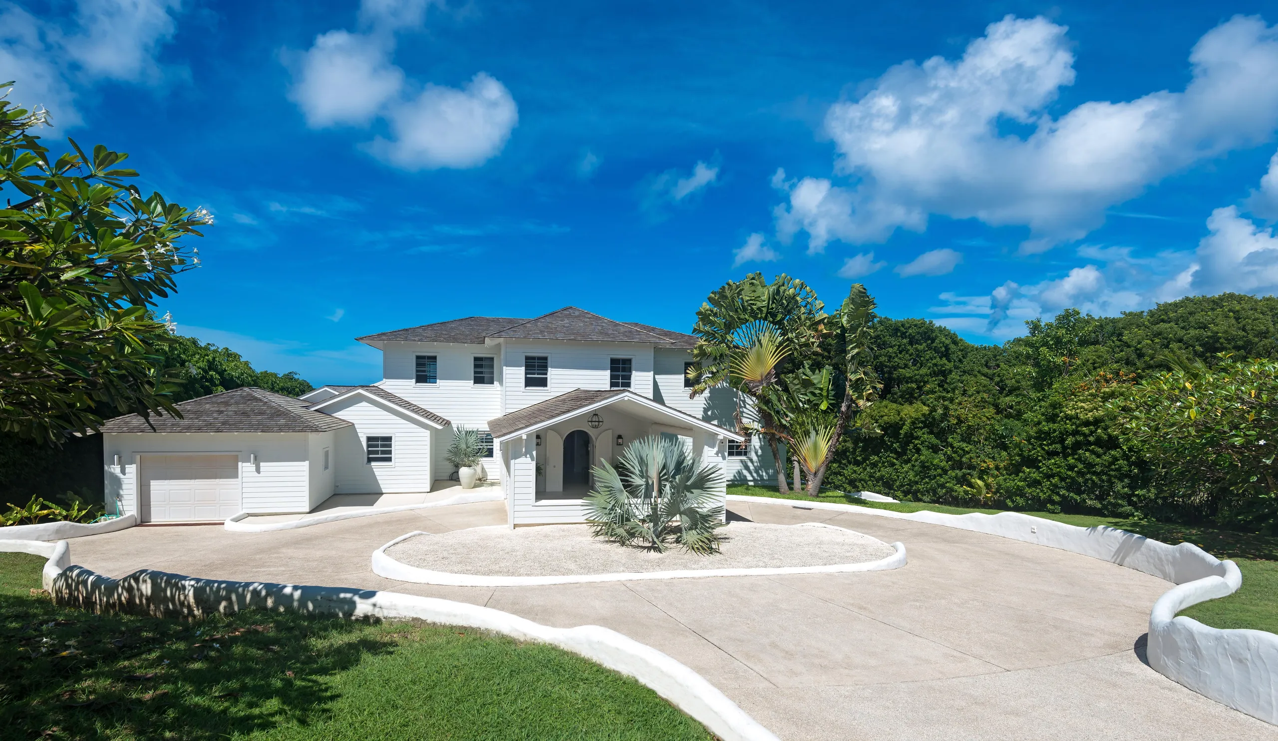 Charming Caribbean Luxe Villa with Private Pool and Beach Access — photograph 3