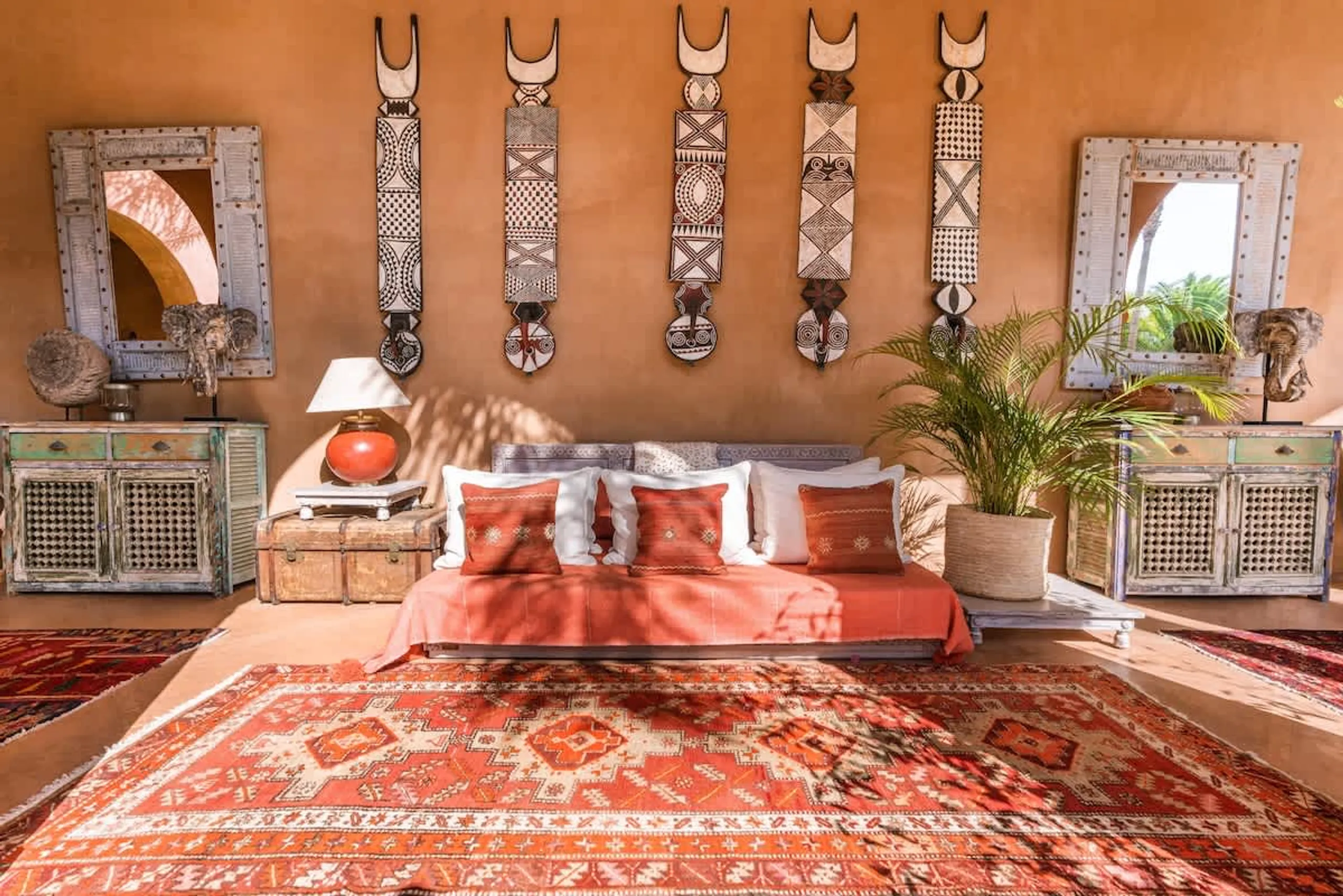 Opulent Marrakech Escape with Pool, Hammam, and Mountain Views — photograph 6