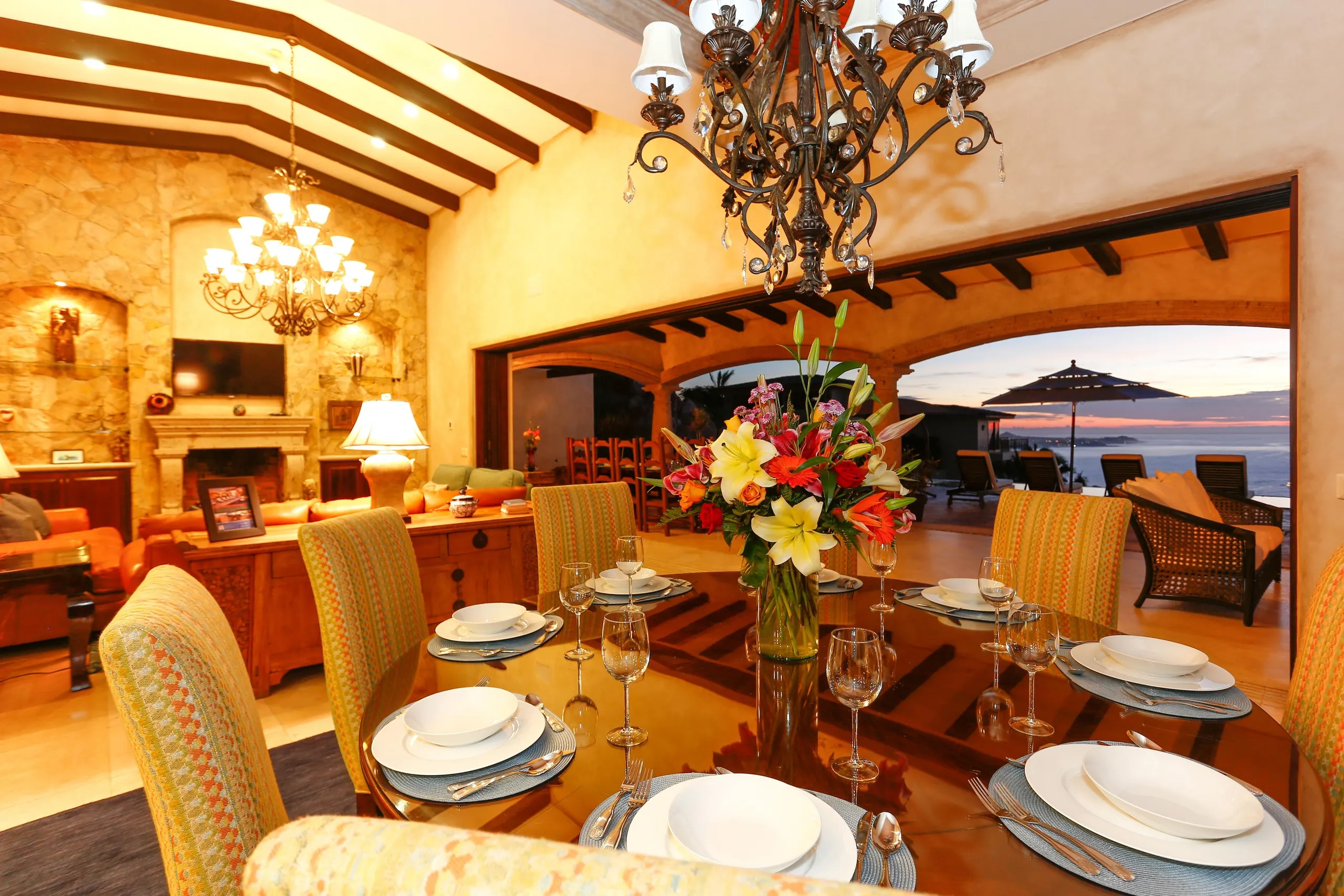Luxury Estate Overlooking Cabo’s Pedregal Hills with Spectacular Ocean Views — photograph 12