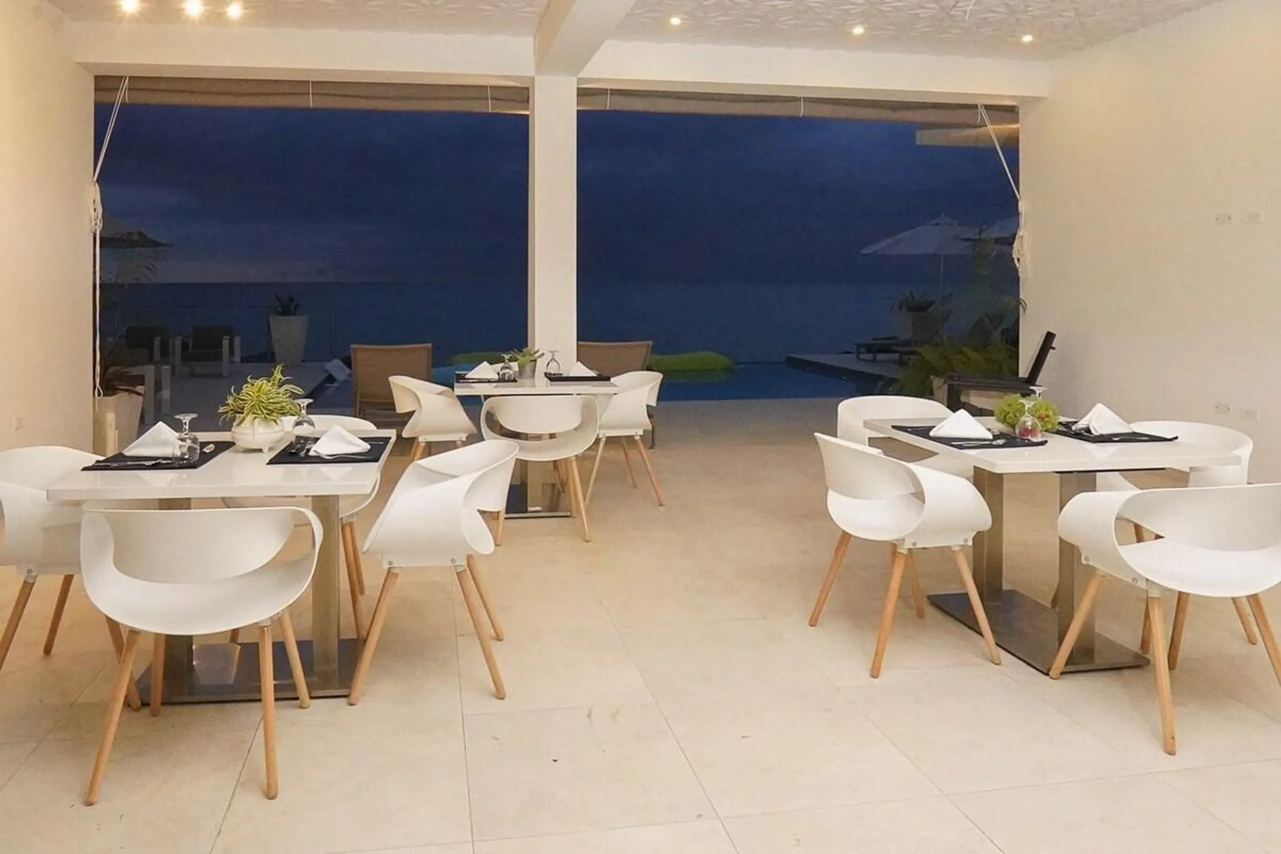 Stunning Southwest Coast Villa with Private Pool and Stunning Beach Views — photograph 8