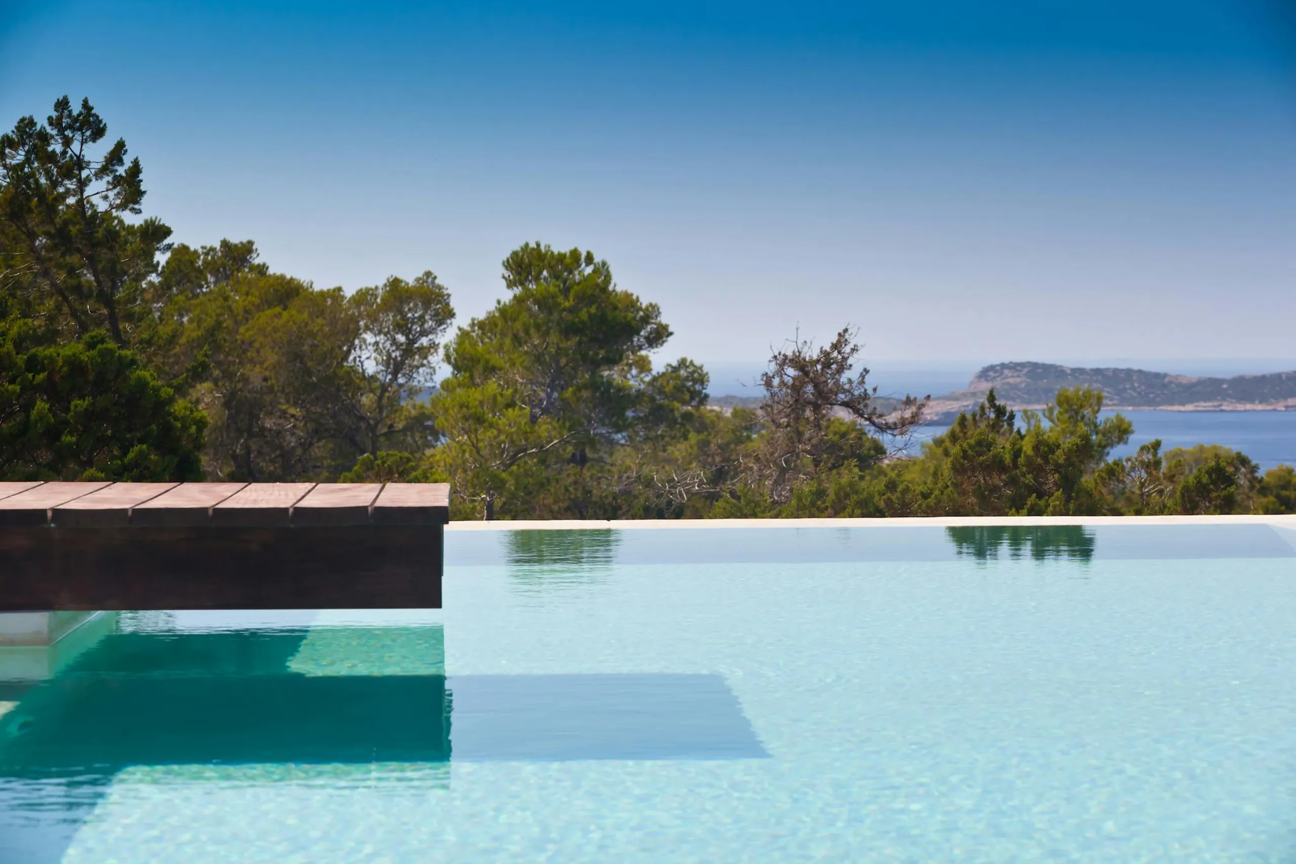 Superb Seaview Villa in Ibiza with Private Pool and Jacuzzi — photograph 4