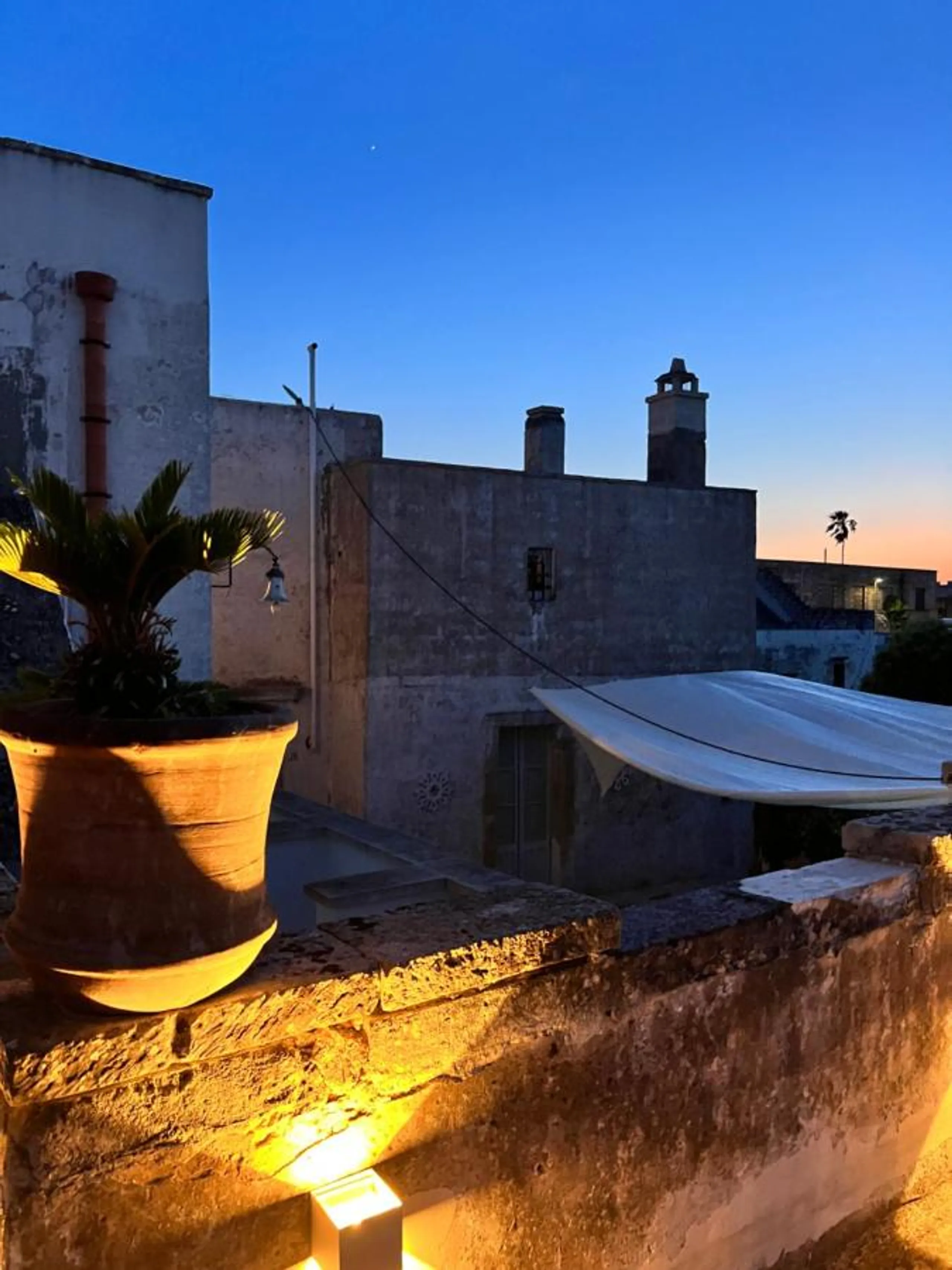 Regal 17th Century Villa with Private Pool and Art Cities Nearby — photograph 8