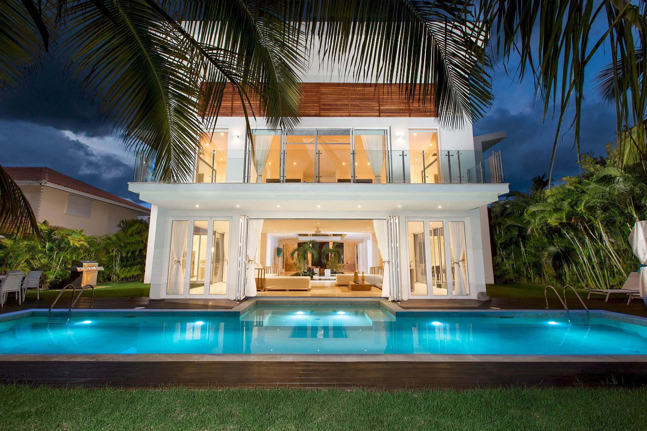Exquisite Punta Cana Estate with Invigorating Pool, Punta Cana