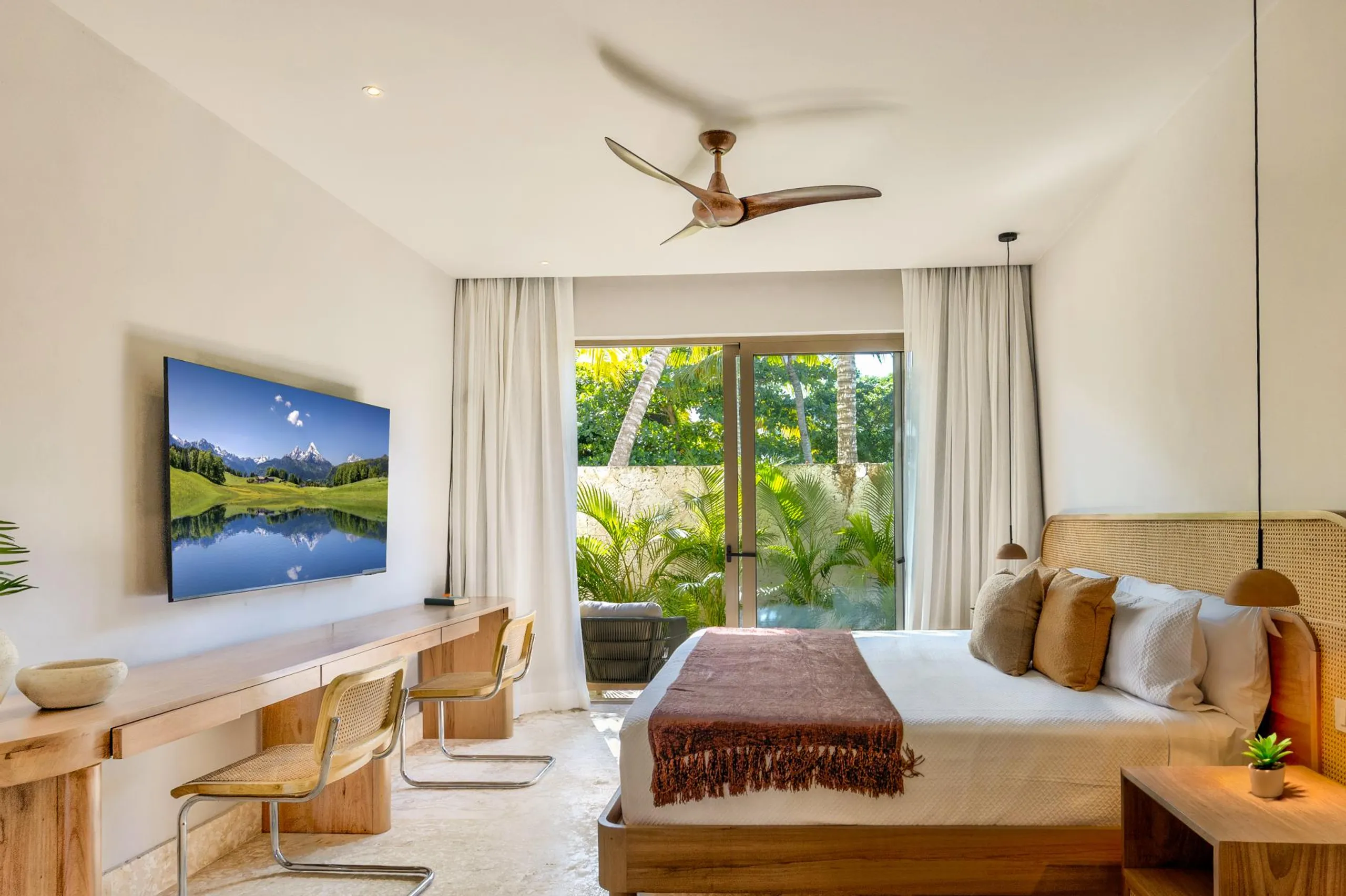Majestic Arrecife Estate with Private Pool in Punta Cana Resort — photograph 12