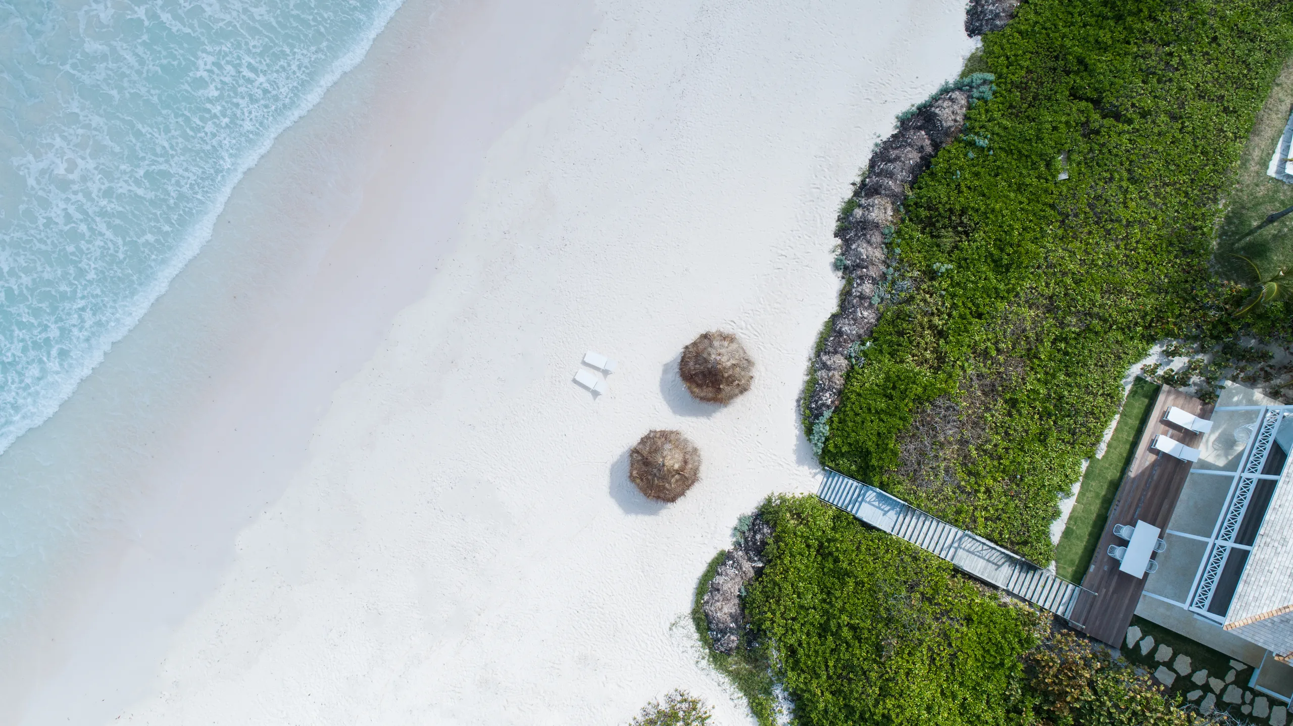 Meticulously Decorated Harbour Island Villa with Private Pool on Pink Sands in Harbour Island