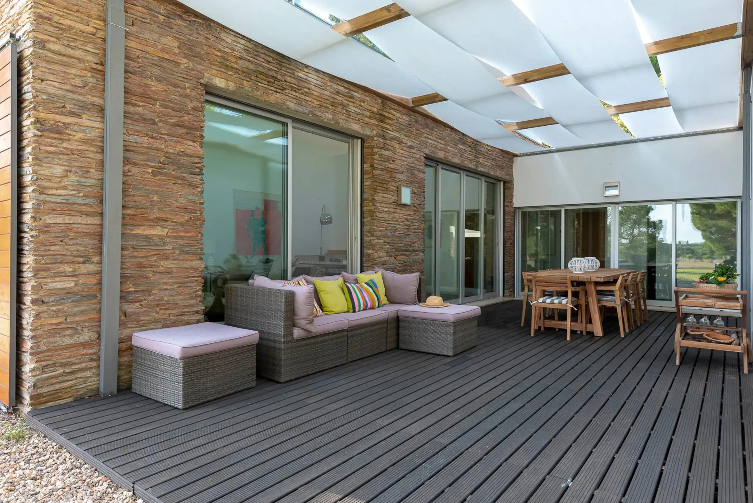 Eco-Friendly 5 Bedroom Villa with Private Pook and Scenic Views — photograph 10