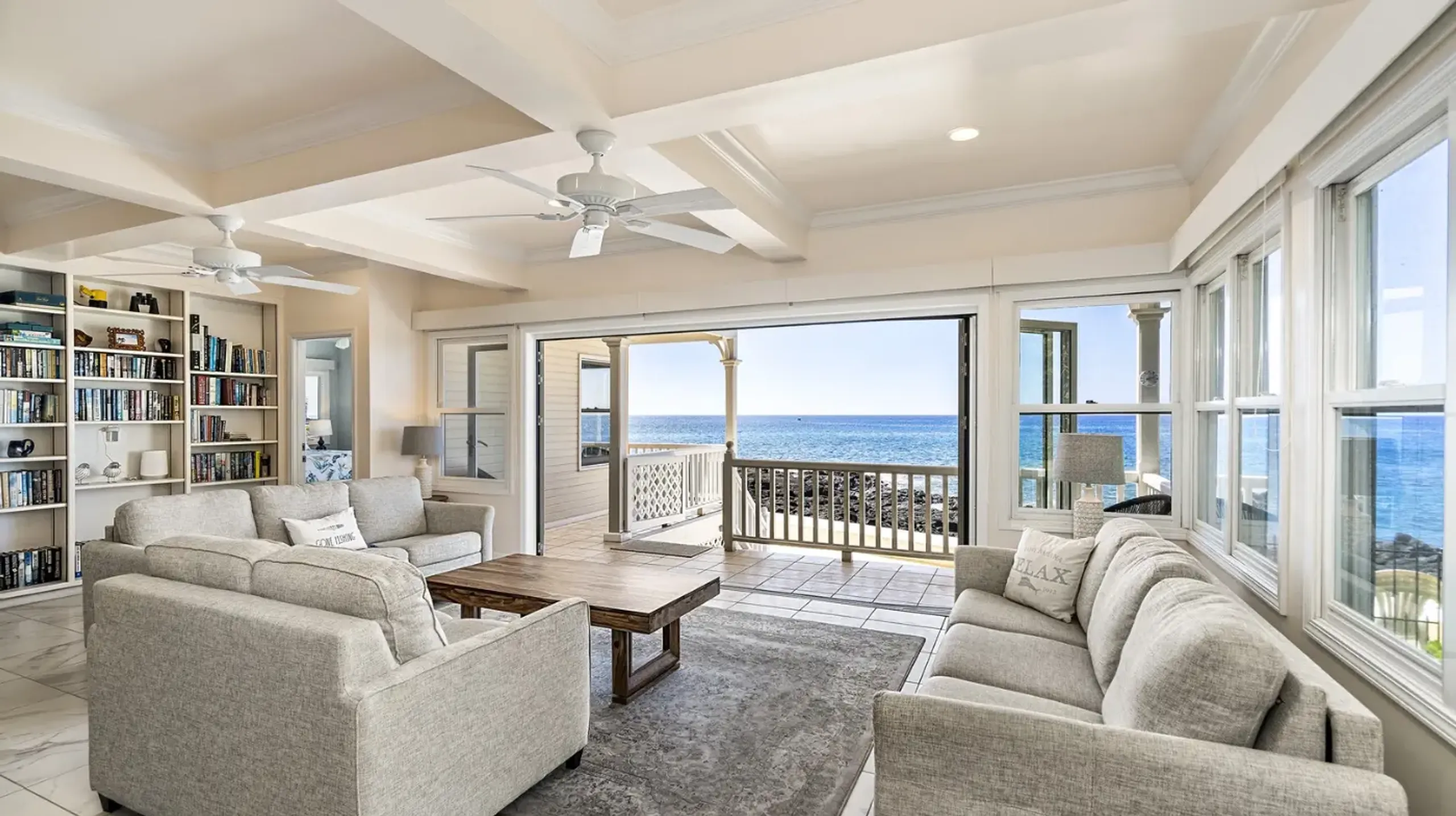 Big Island Plantation Luxury Villa with Beautiful Ocean Views — photograph 4