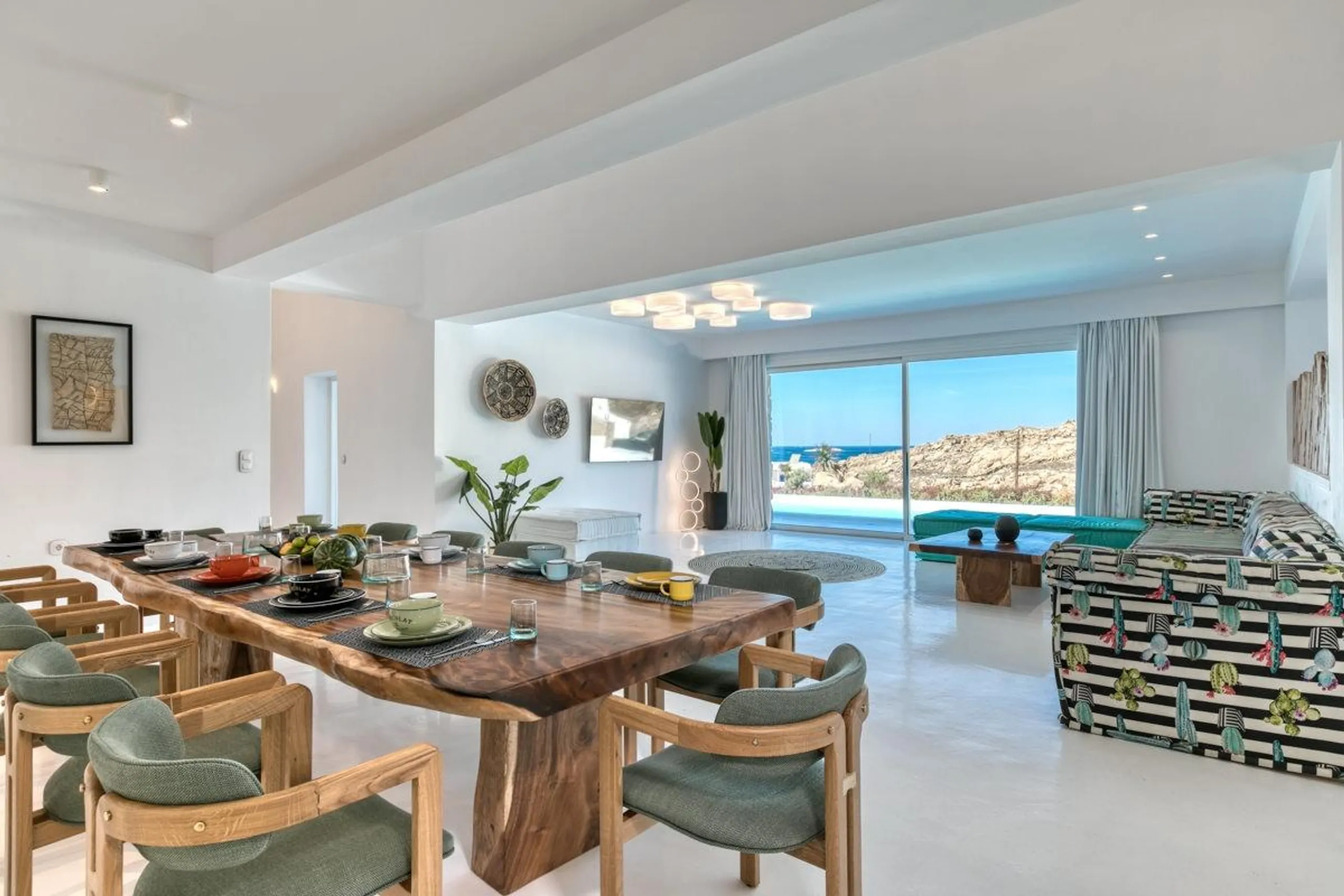 Lavish Ftelia Villa with Invigorating Pool — photograph 9