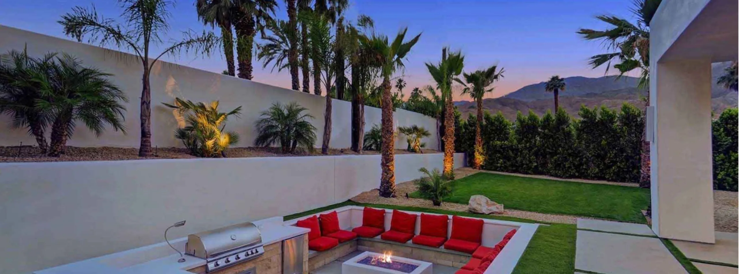 Luxurious Palm Desert Villa: Resort-Inspired Pool, Fire Pit, & Custom Interiors Near Coachella — photograph 2