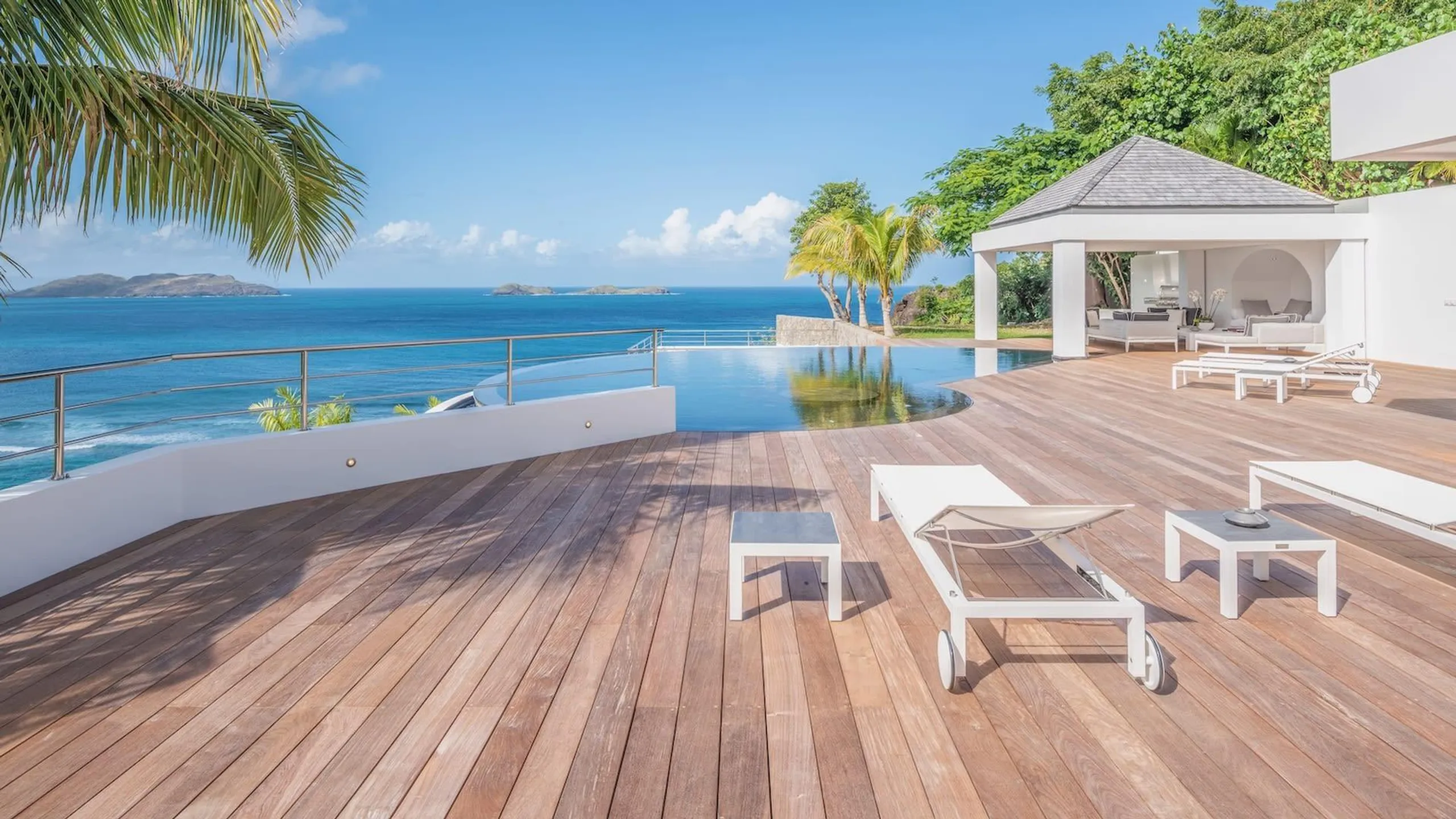 Grand Lagoon-View Villa with Heated Pool and Panoramic Views — photograph 5