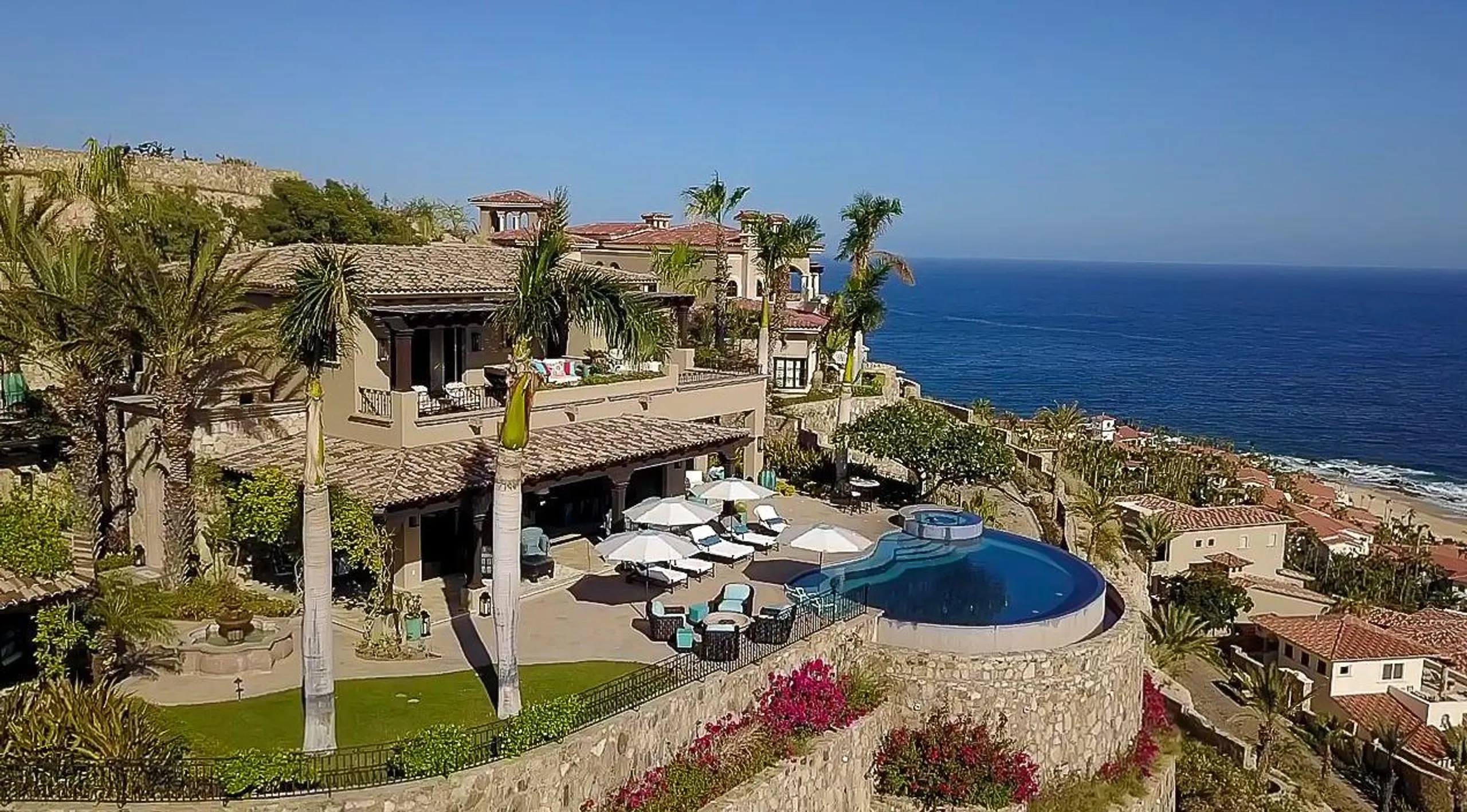 Exquisite 6 Bedroom Los Cabos Villa with Private Infinity Pool, & Palmilla Access, Cabo San Lucas