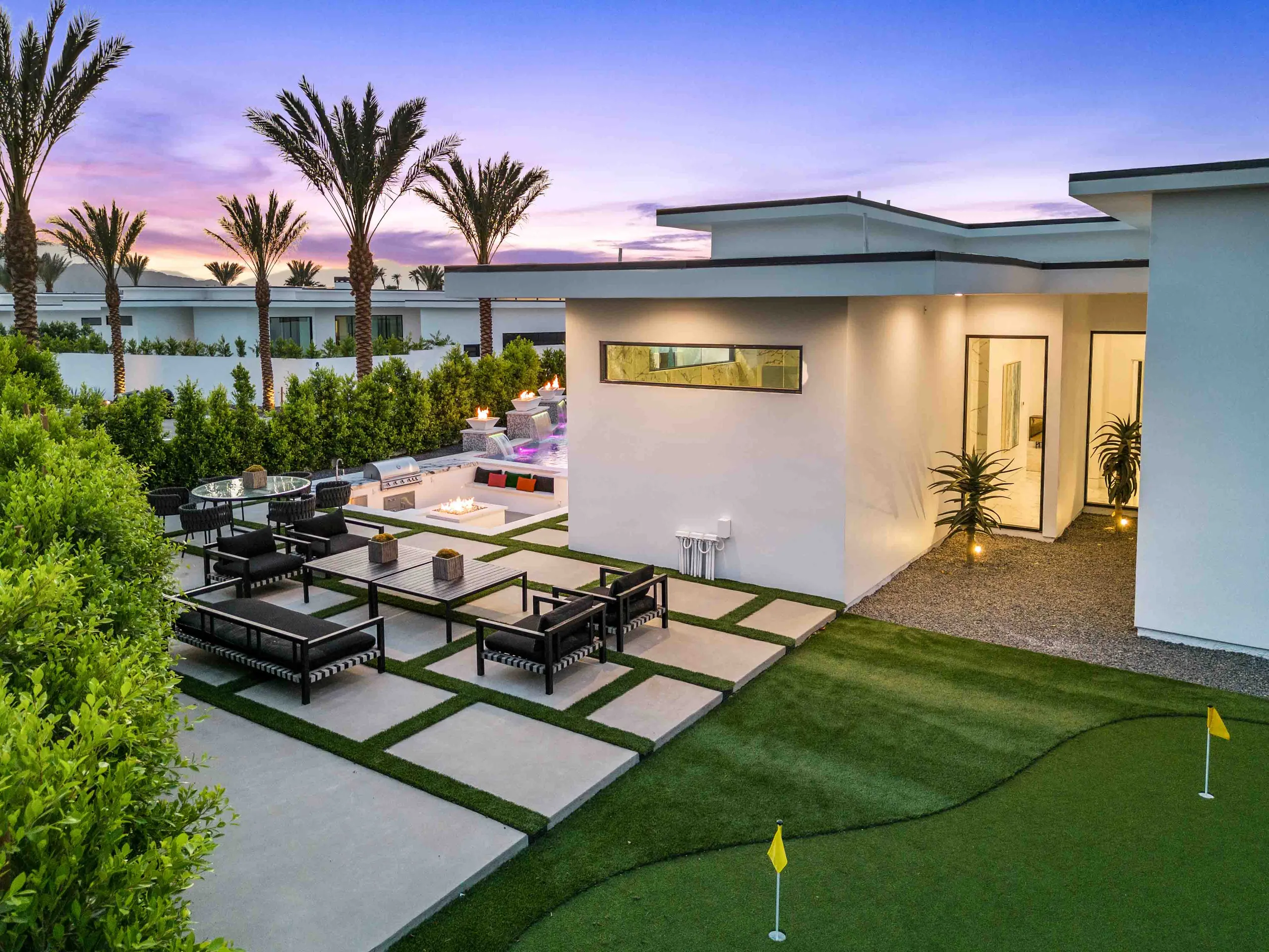 Unparalleled Elite Vacation Villa with Private Pool and Steps from Polo Grounds VILLAWAY® — photograph 8