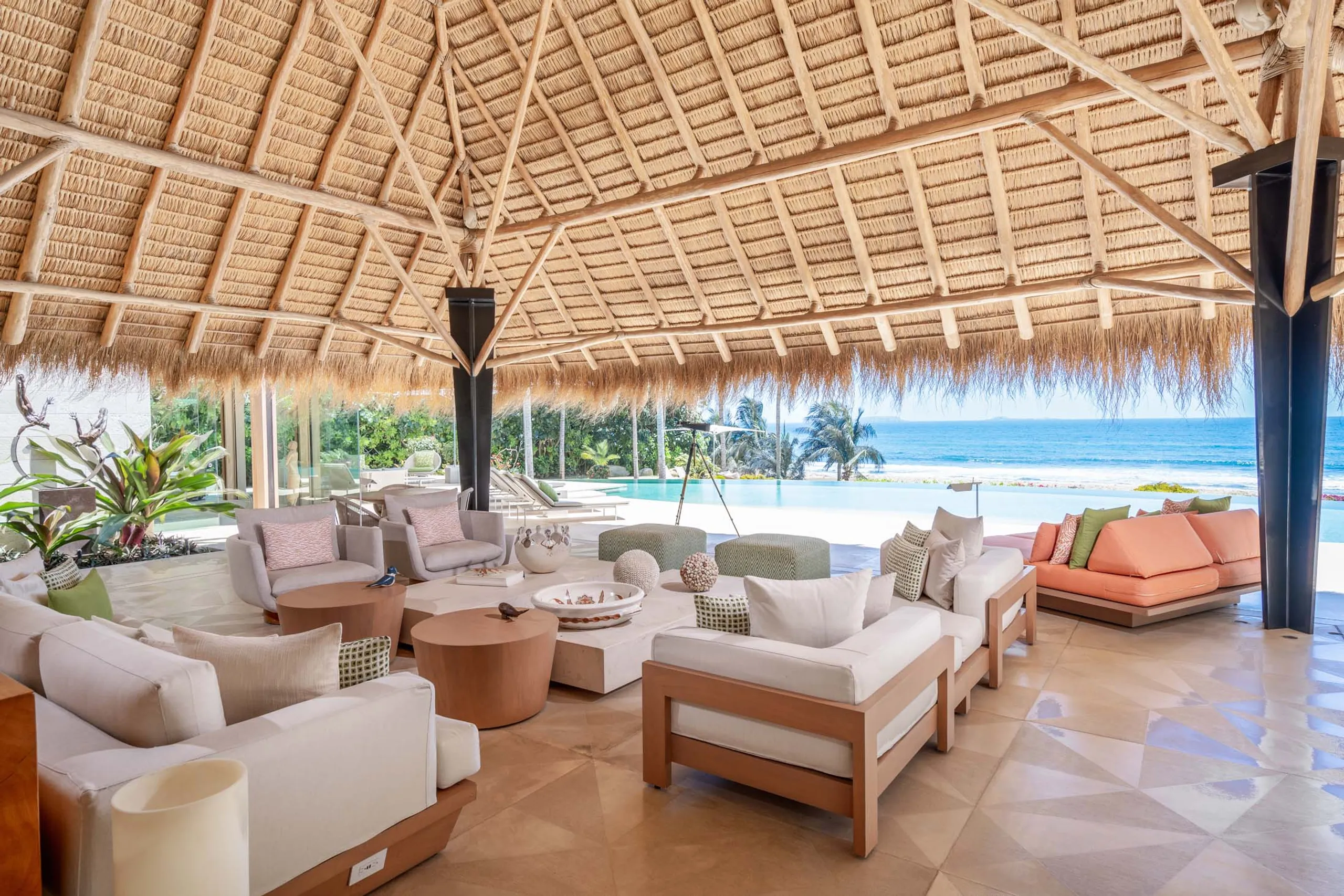 Enchanting La Punta Estates Villa with Infinity Pool Ocean & Golf Views in Punta Mita — photograph 4
