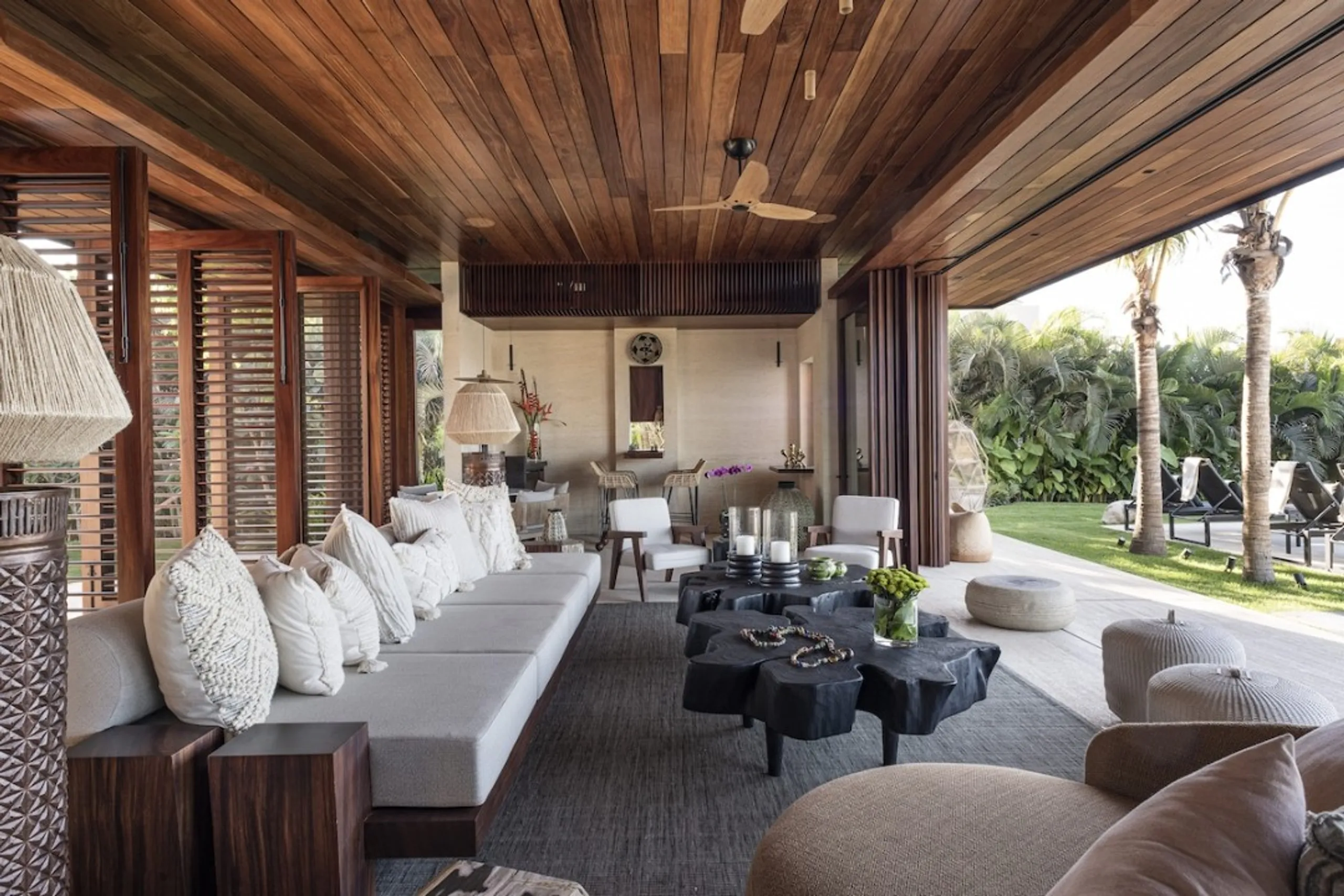 Timeless Punta Mita Villa by Manolo Mestre with Infinity Pool & Panoramic Vistas — photograph 7