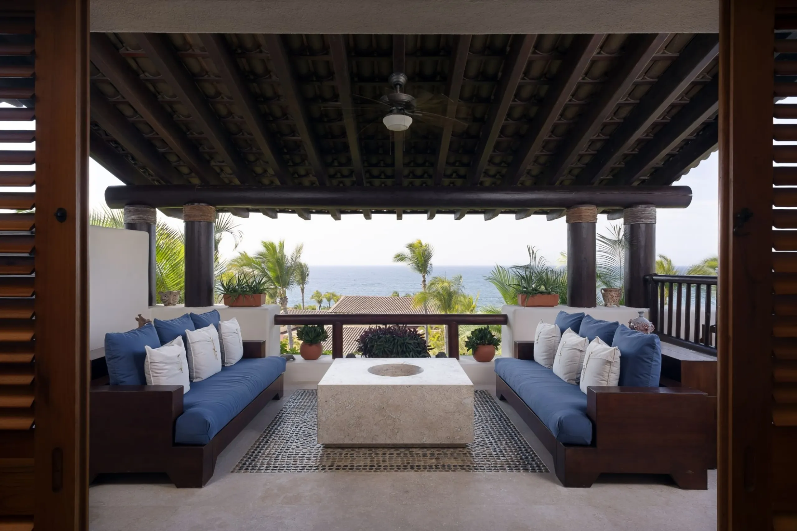 Prestigious Four Seasons Punta Mita Villa with Private Pool & Resort Access — photograph 12