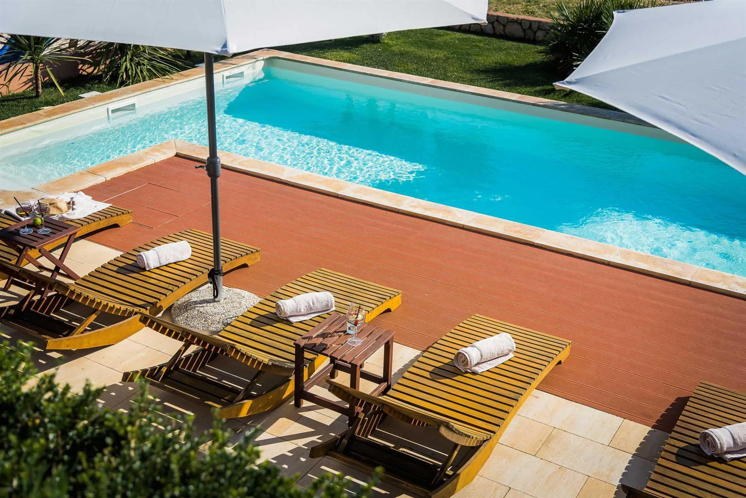 Majestic Four-Bedroom Villa with Private Pool and and Spectacular Views — photograph 12