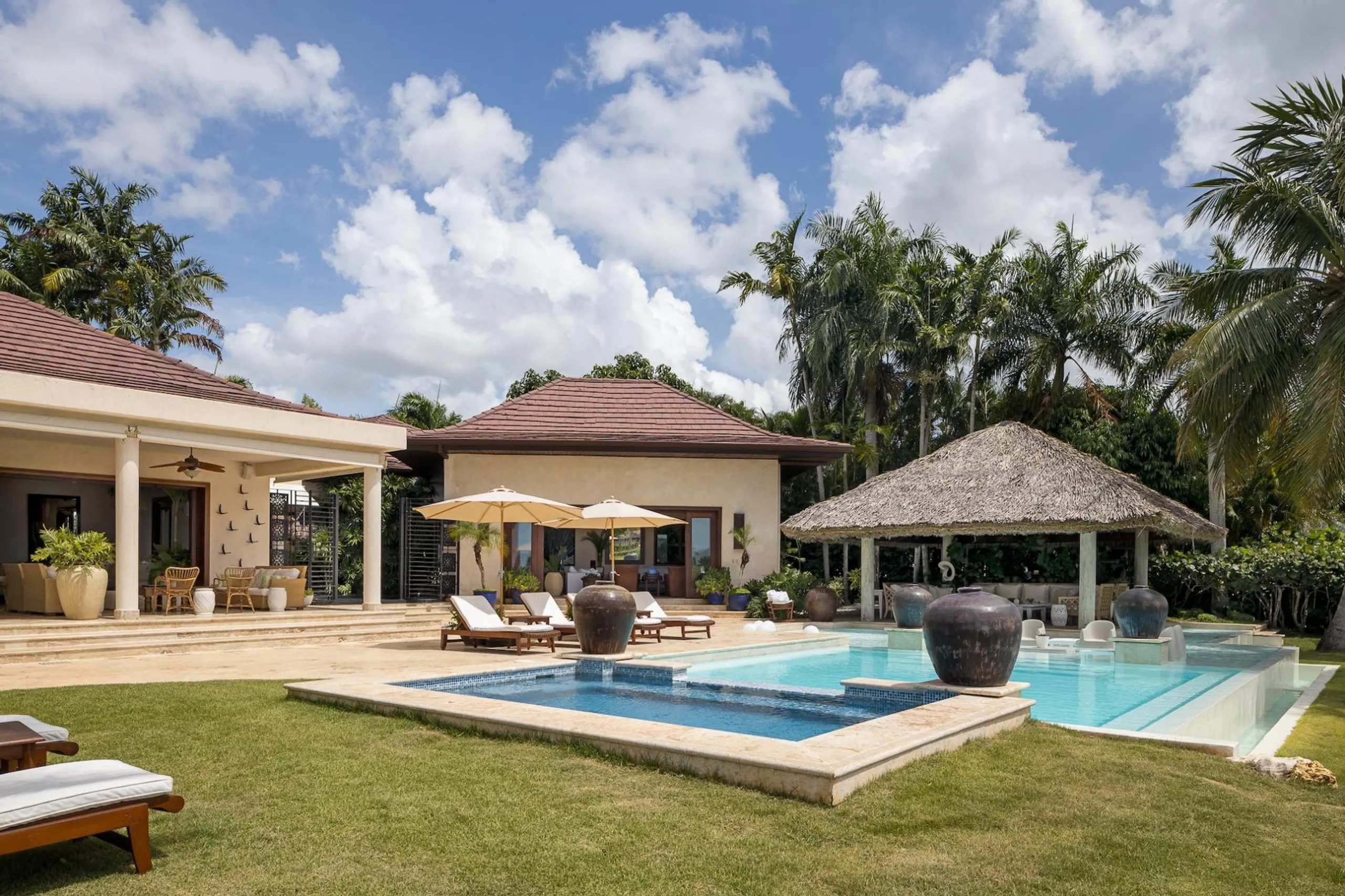 Stylish 5-Bedroom Villa with Private Pool, Overlooking Dye Fore in Casa de Campo — photograph 2