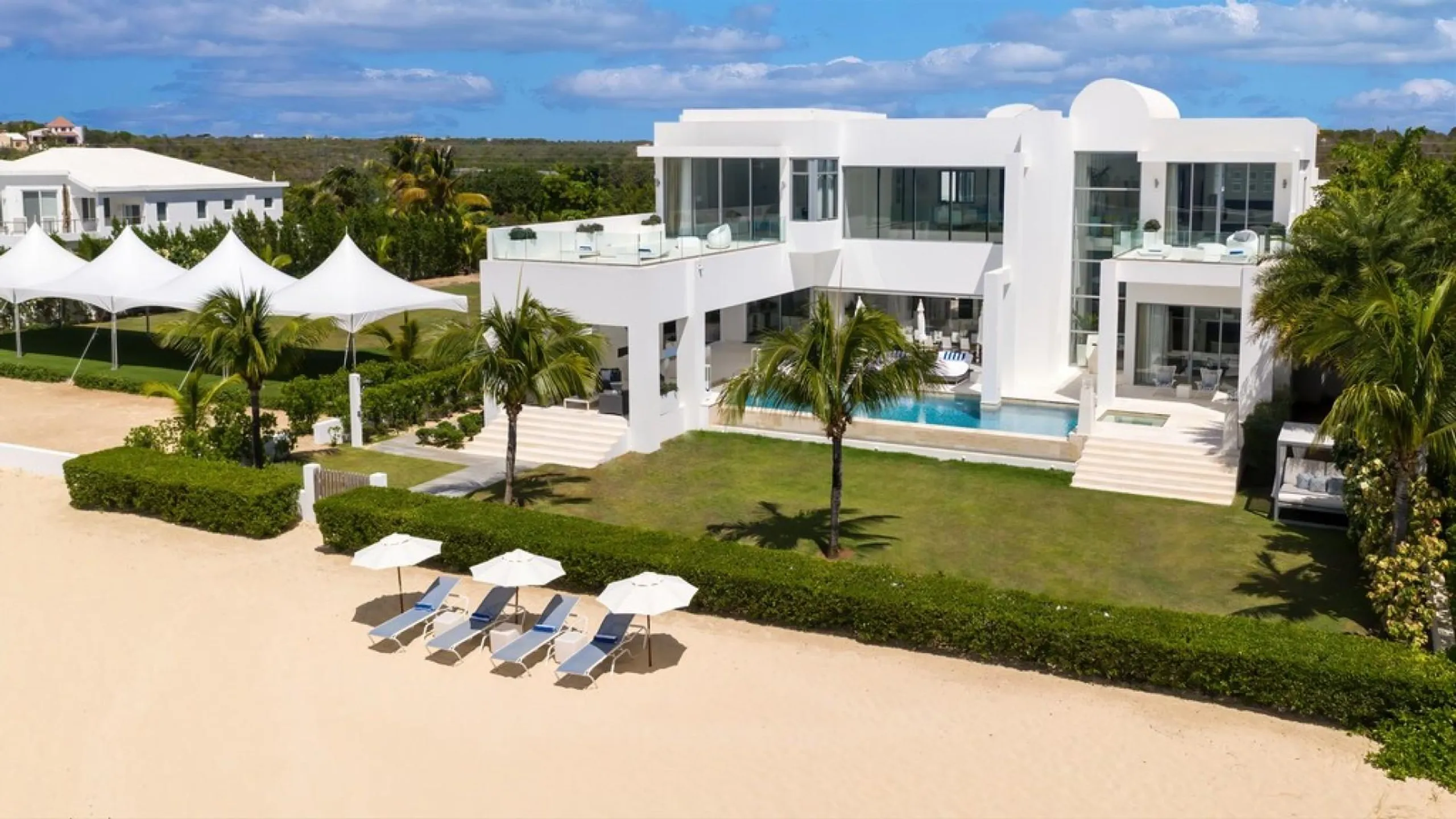The Beach House — photograph 4