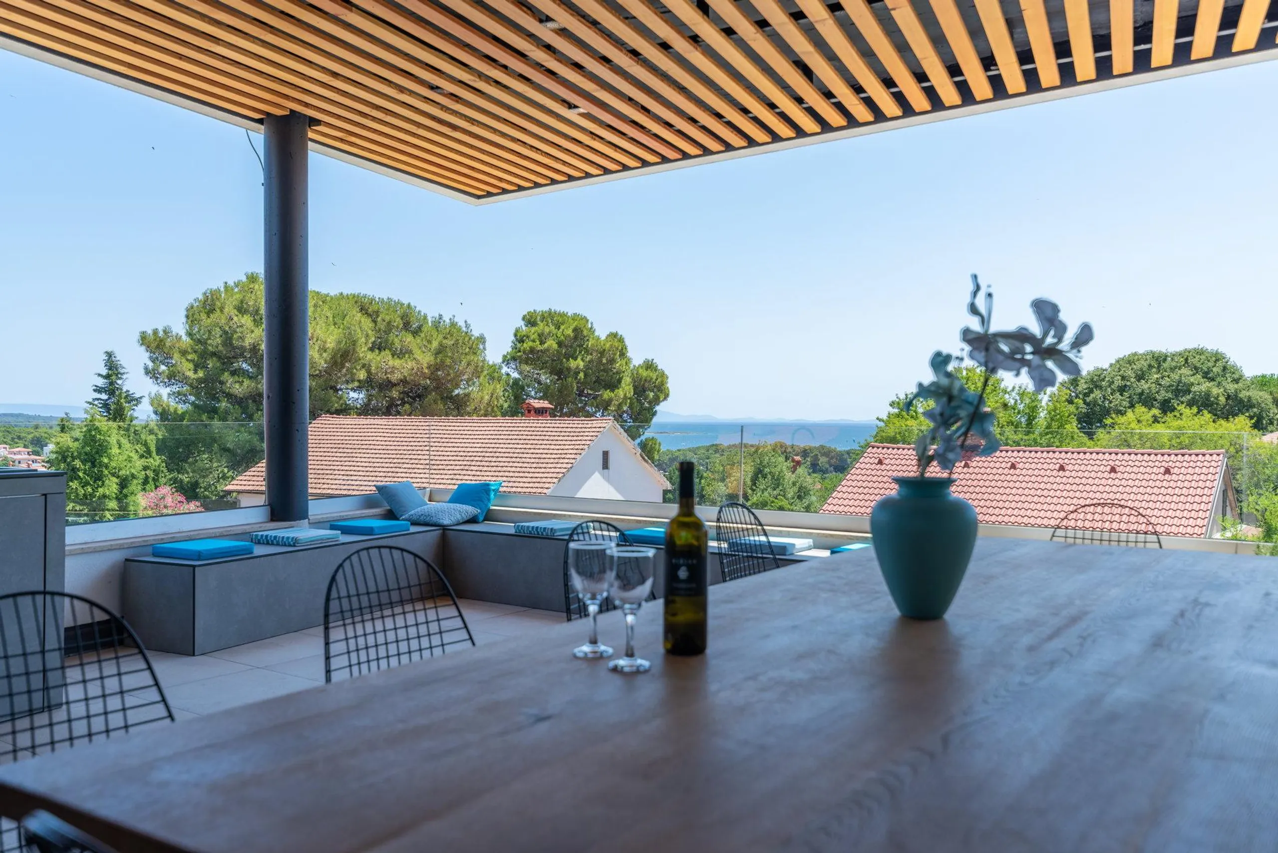 Elegant 4-Star Villa Near Pula with Pool and Beach Access — photograph 12