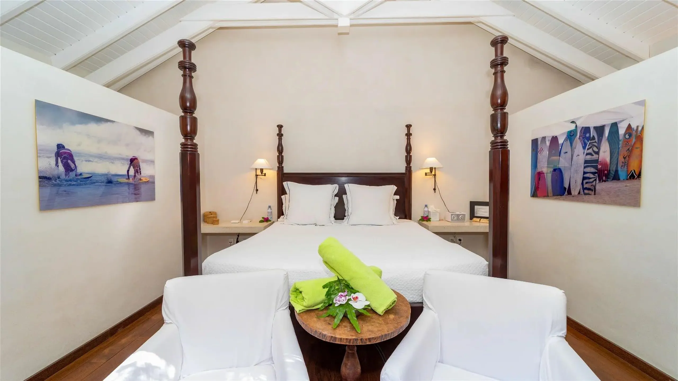Panoramic Oceanview Villa with Pool — photograph 9