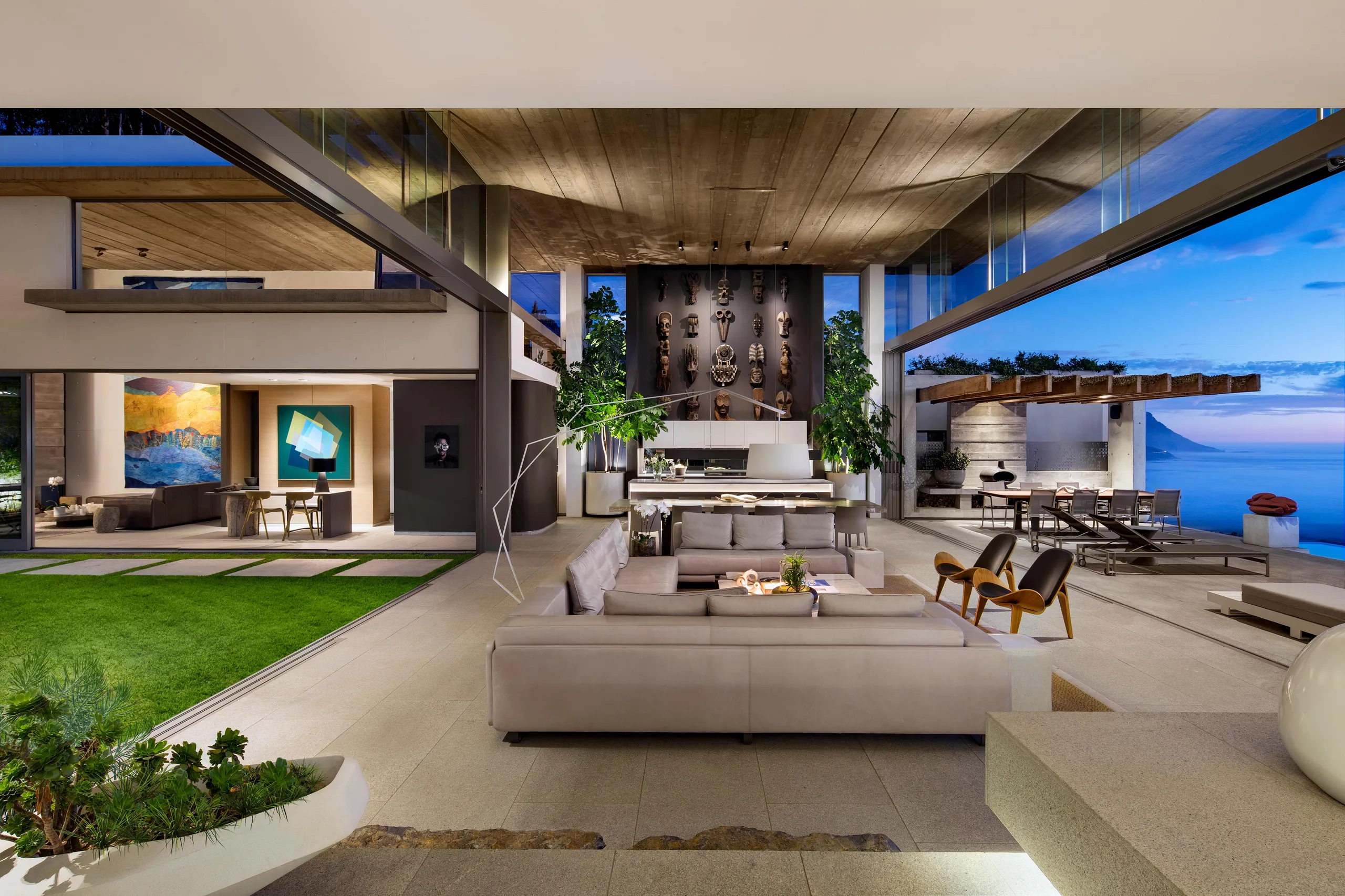 Modern Contemporary Ultra Villa with Glass-Floored Bar and Infinity Pool — photograph 3