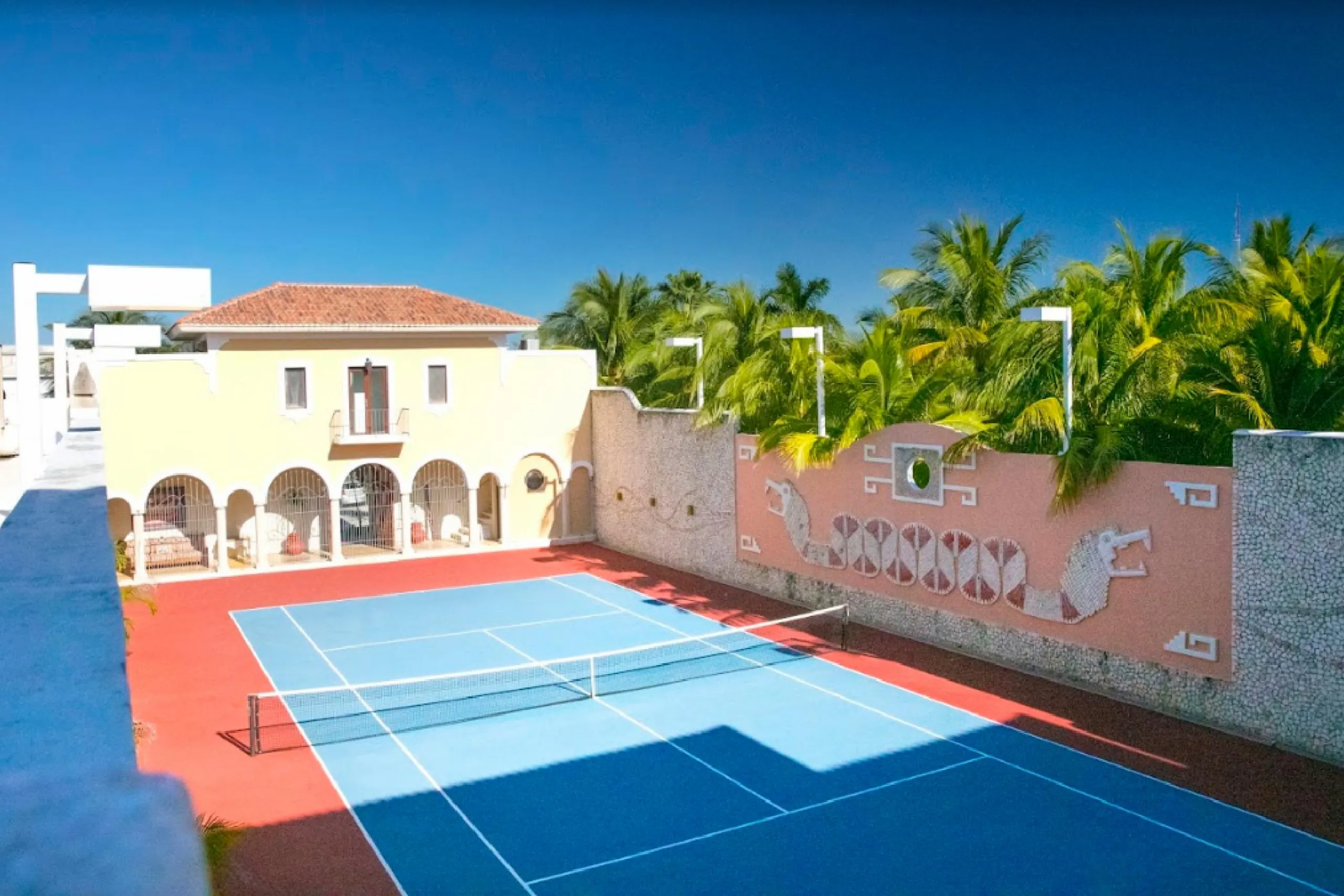 Beach Front Mayan Estate with Private Pool and Glamorous Ocean Views — photograph 6