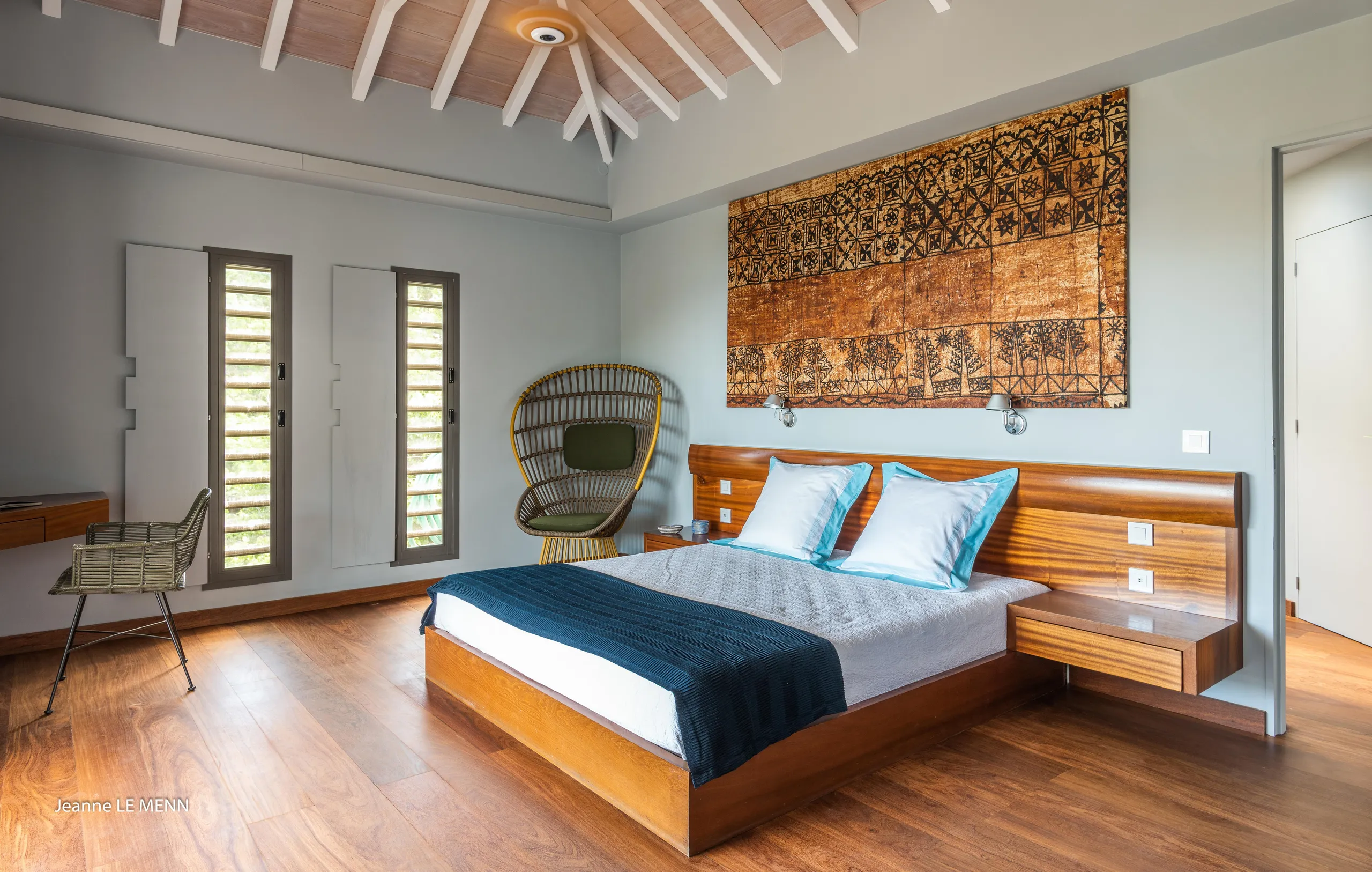 Refined Seaview Villa with Private Pool — photograph 5