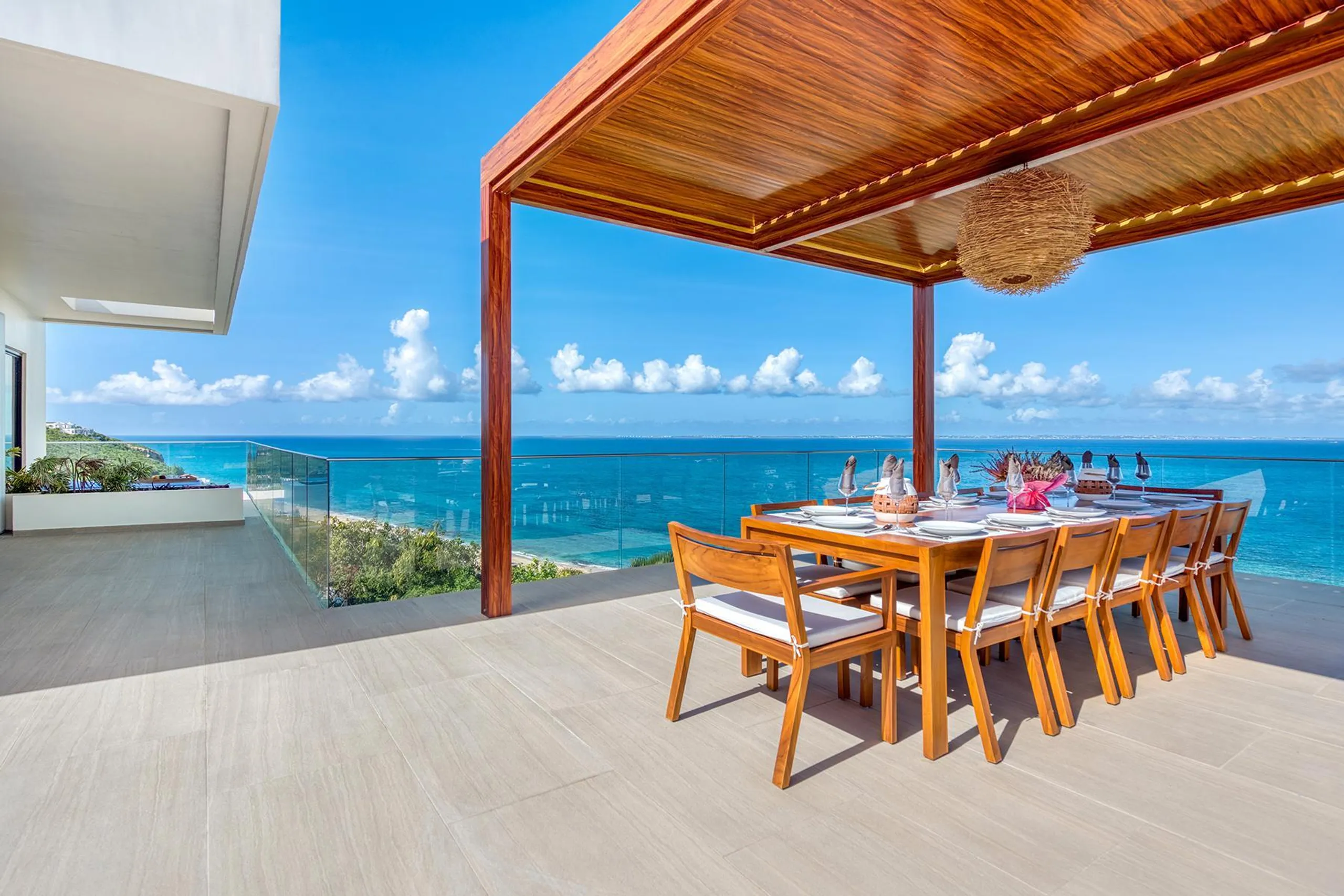 Exquisite Tranquility: A Villa Oasis with Breathtaking Ocean Panoramas — photograph 7