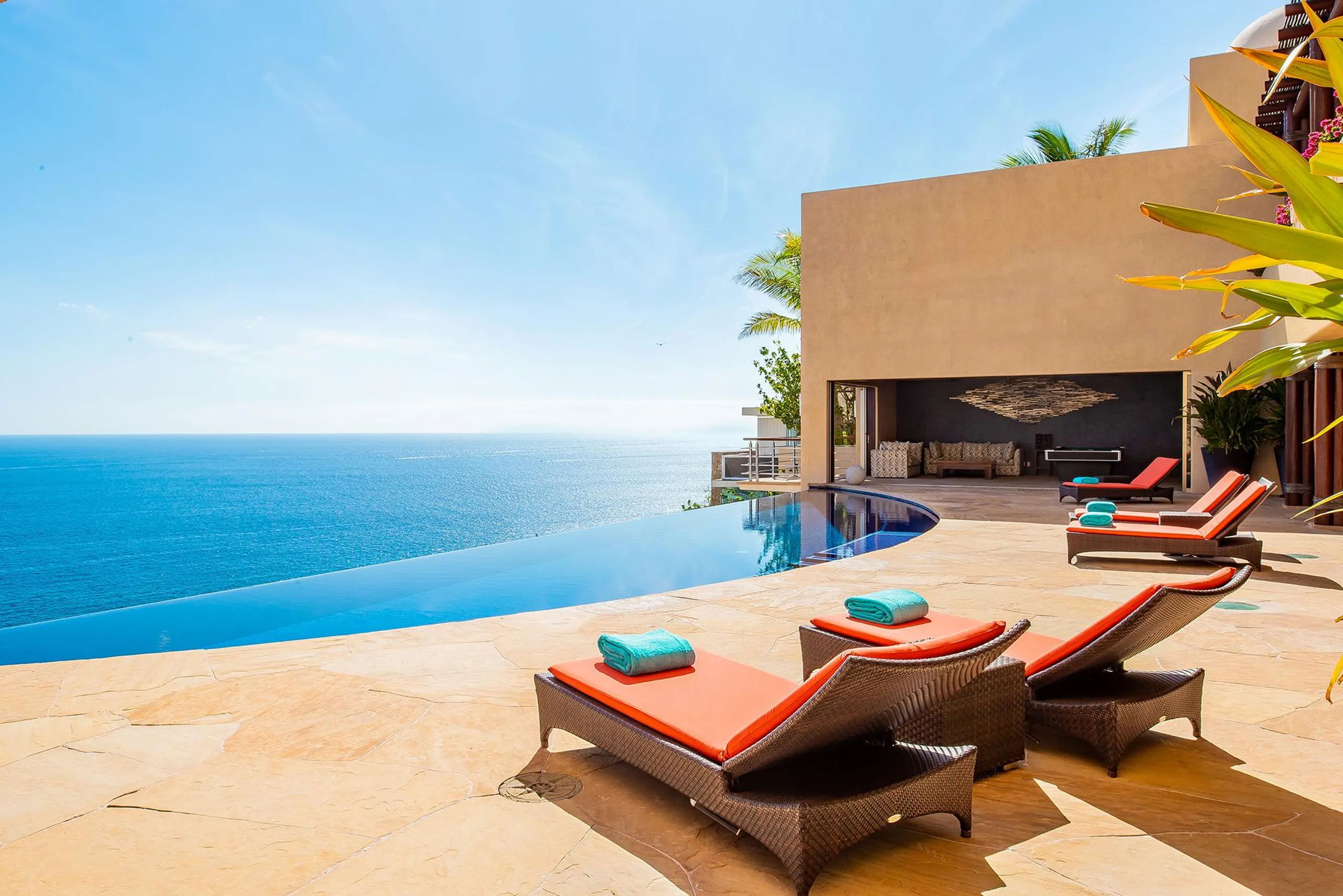 Hillside Grand Pedregal Villa with Infinity Pool and Panoramic Pacific Views. in Pedregal