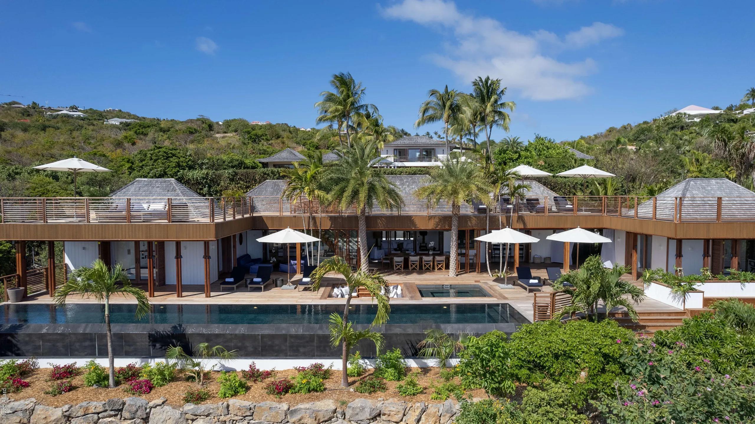 Seaside Majestic Villa With Infinity Pool and Spectacular Ocean Views, Gouverneur