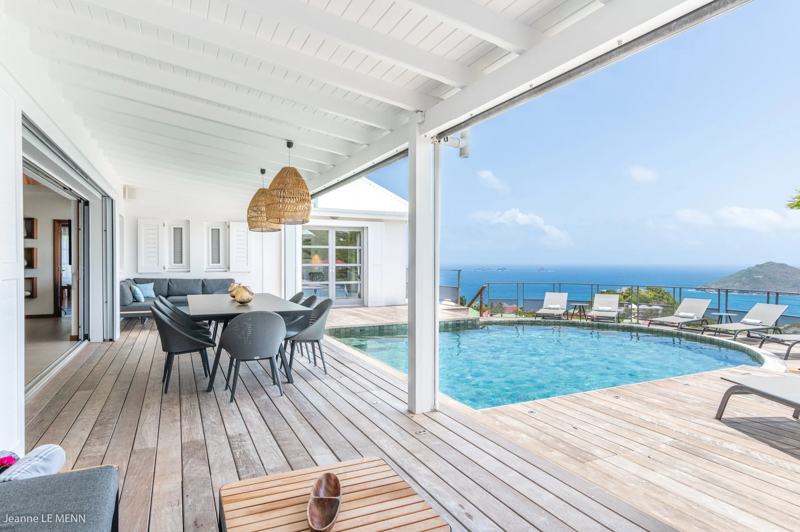 Elegant Flamands Villa with Infinity Heated Pool & Ocean Views — photograph 6