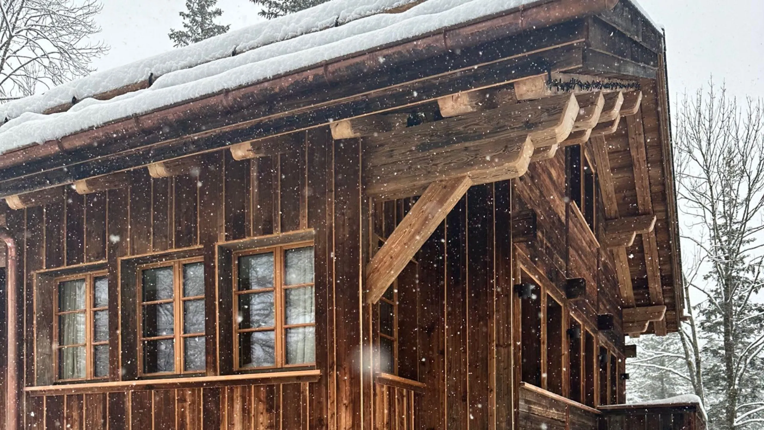 Magnificent Gsteig Chalet with Sauna — photograph 4